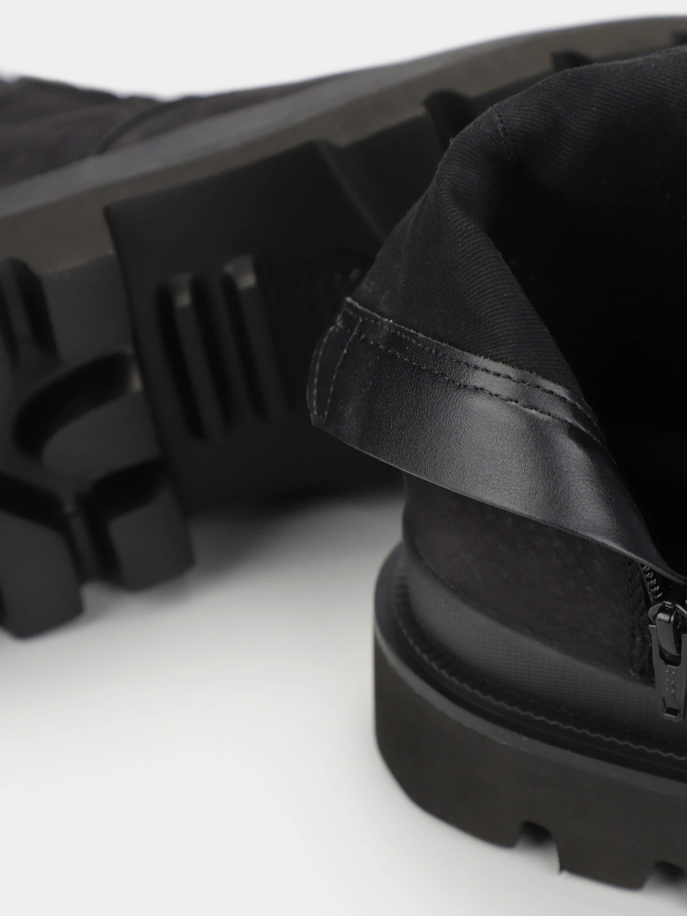 Ботинки и сапоги Clarks модель 26173422 Ботинки и сапоги Clarks модель 26173422 Фото