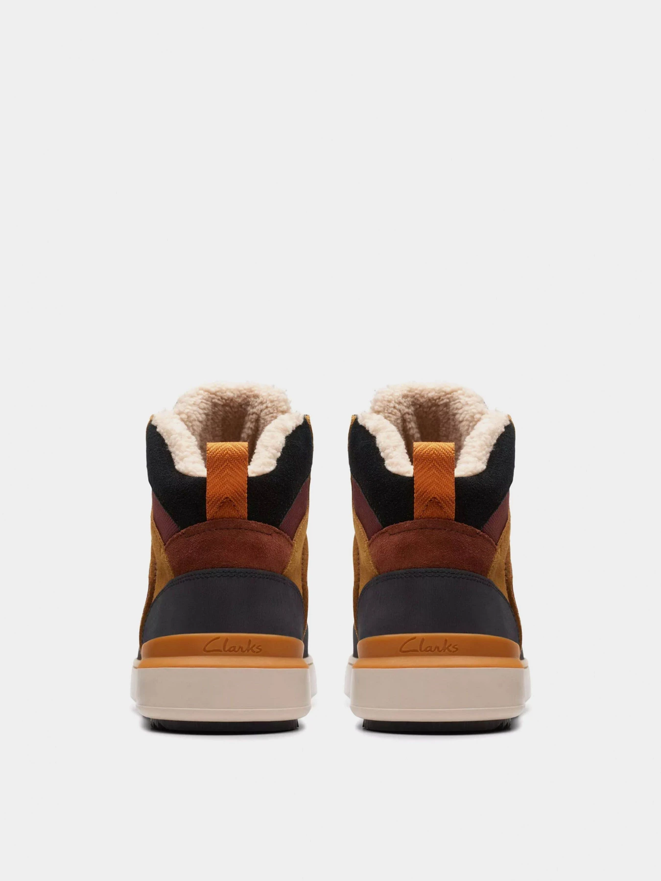 Ботинки и сапоги Clarks модель 26173479 Ботинки и сапоги Clarks модель 26173479 Фото