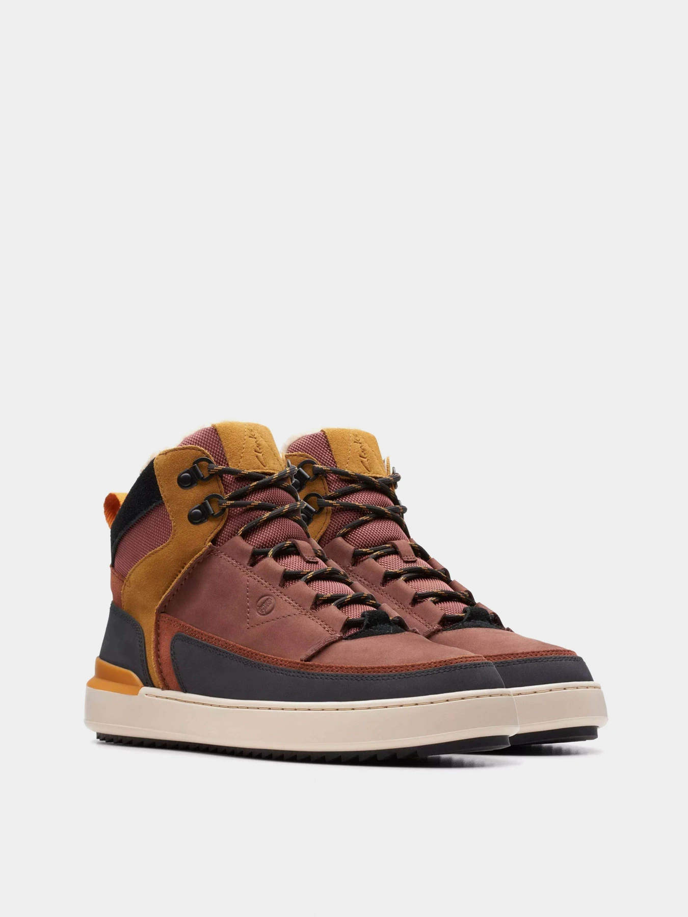 Ботинки и сапоги Clarks модель 26173479 Ботинки и сапоги Clarks модель 26173479 Фото
