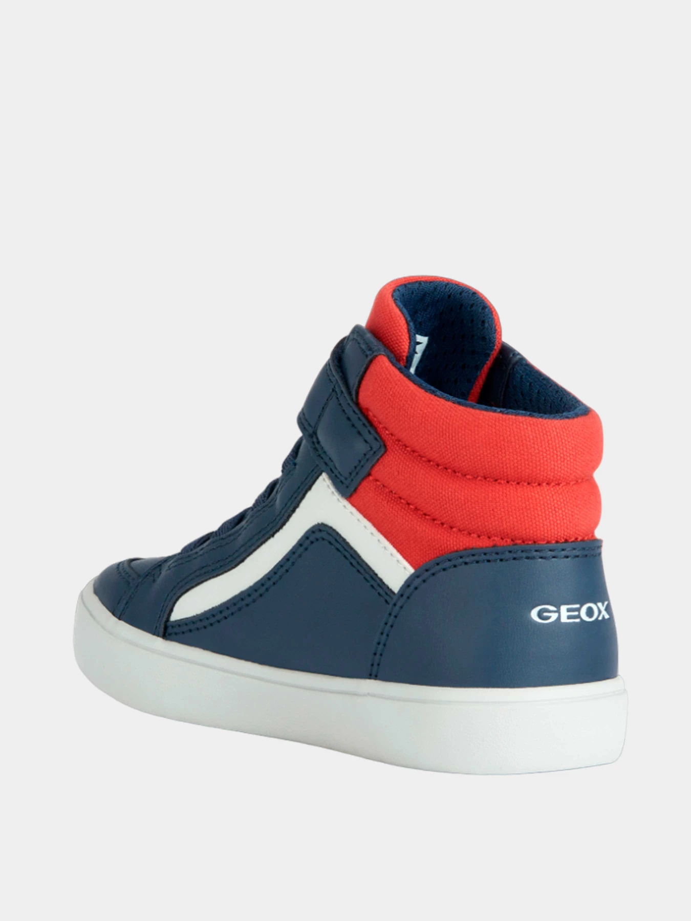 Кроссовки Geox модель J365CC-05410-C0735 Кроссовки Geox модель J365CC-05410-C0735 Фото