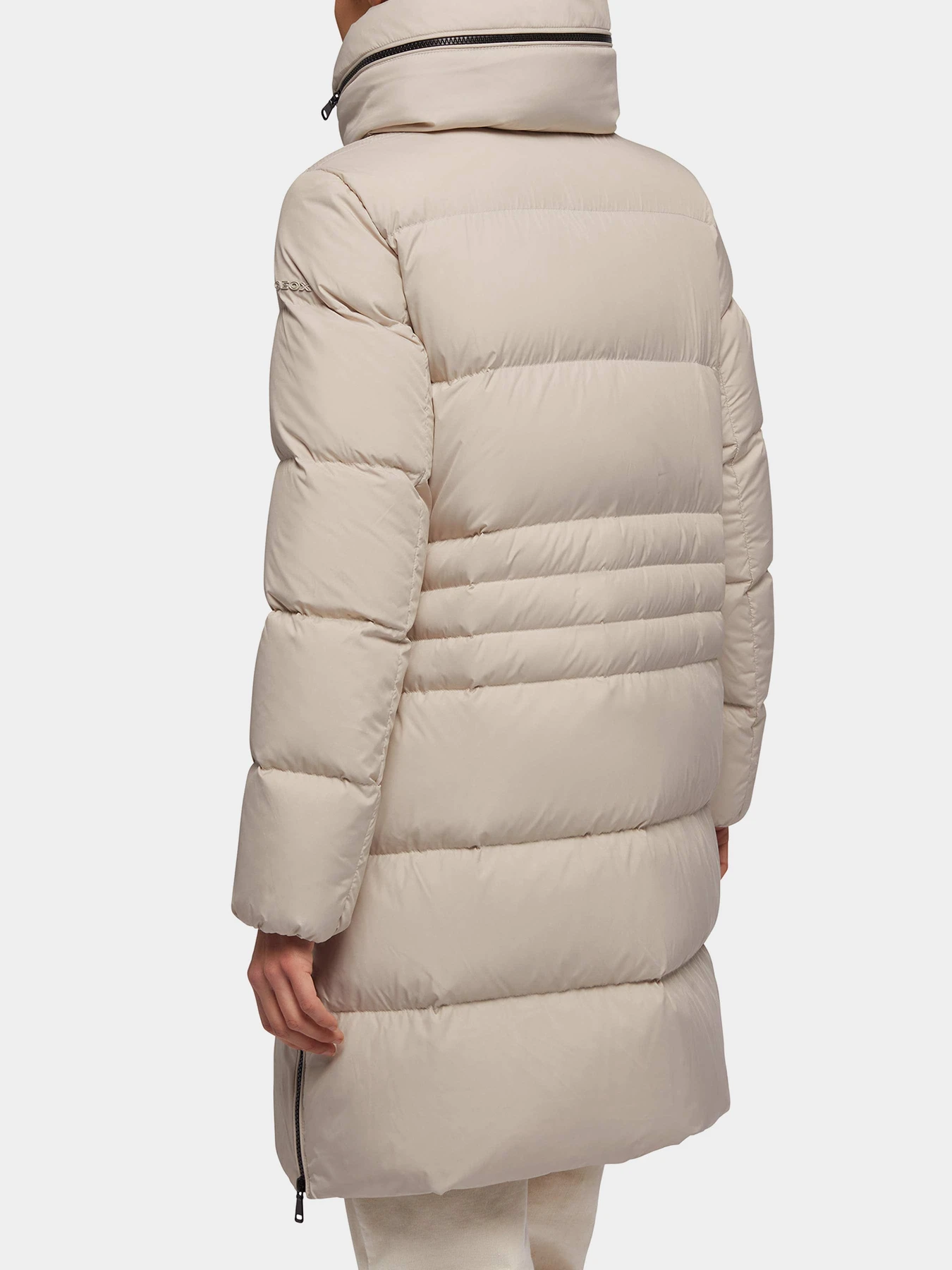 Куртки и дубленки Geox модель W3626P-T3020-F1724 Куртки и дубленки Geox модель W3626P-T3020-F1724 Фото