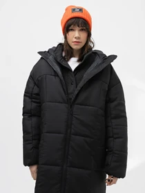Куртки и дубленки NIKE модель FB7675-010 Фото
