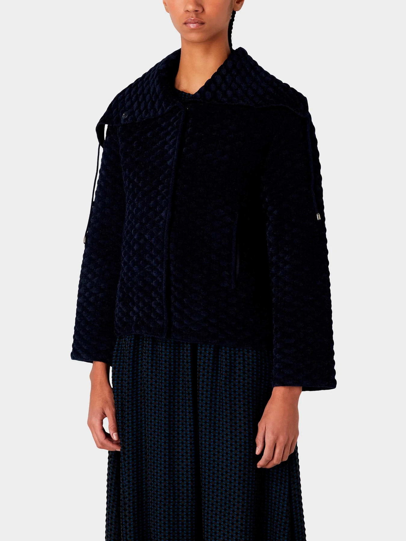 Куртки и дубленки Emporio Armani модель 6R2BT1-2M01Z-0912 Куртки и дубленки Emporio Armani модель 6R2BT1-2M01Z-0912 Фото