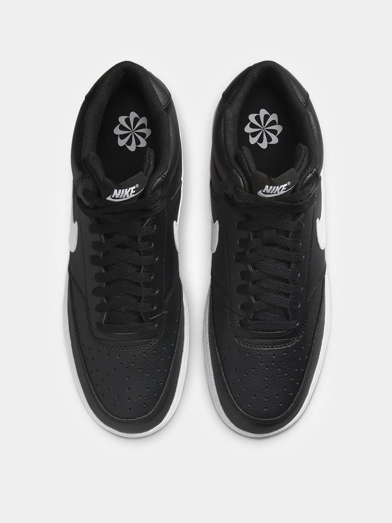 Кроссовки NIKE модель DN3577-001 Кроссовки NIKE модель DN3577-001 Фото
