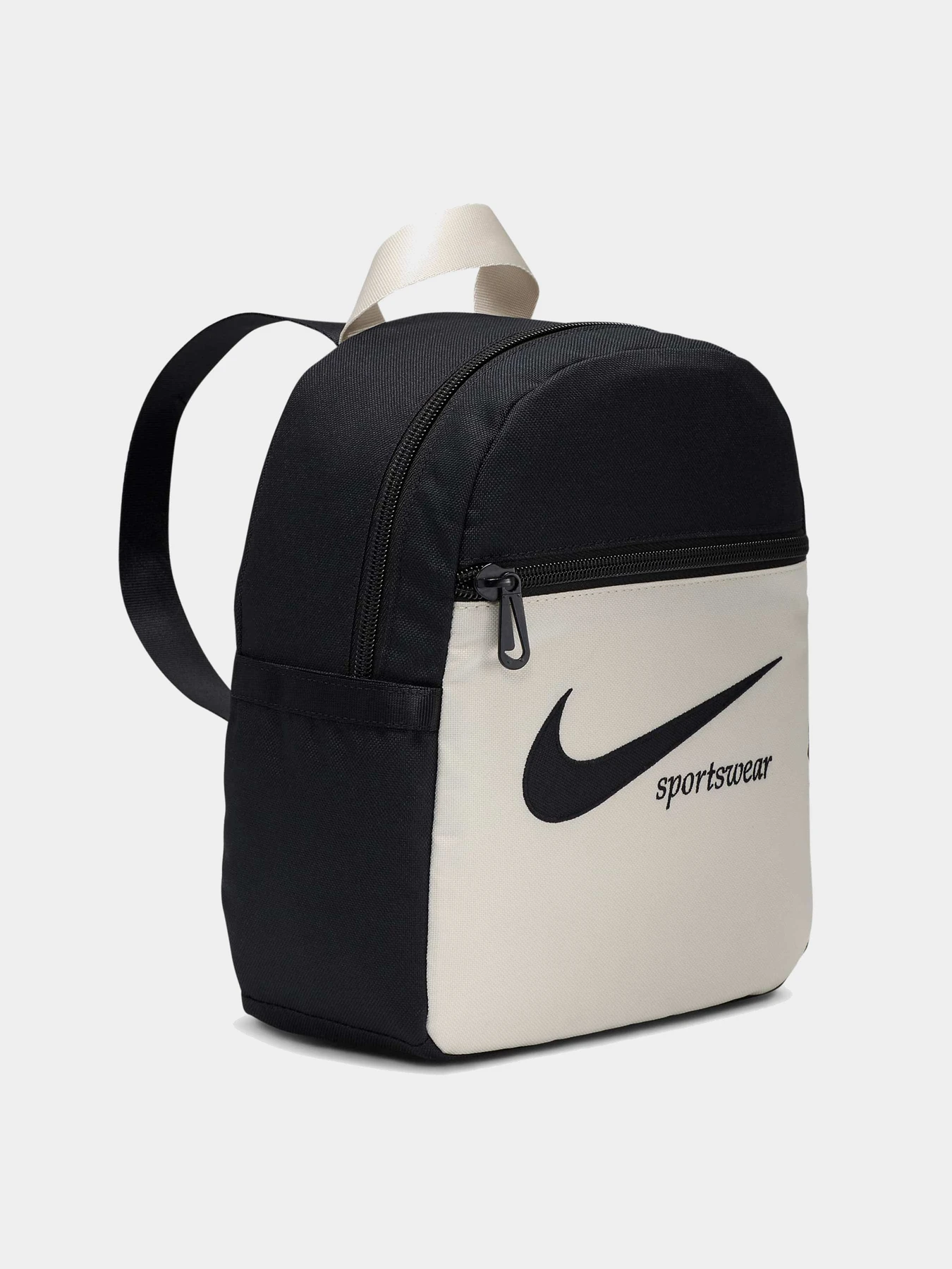 Рюкзаки NIKE модель FB2859-010 Рюкзаки NIKE модель FB2859-010 Фото