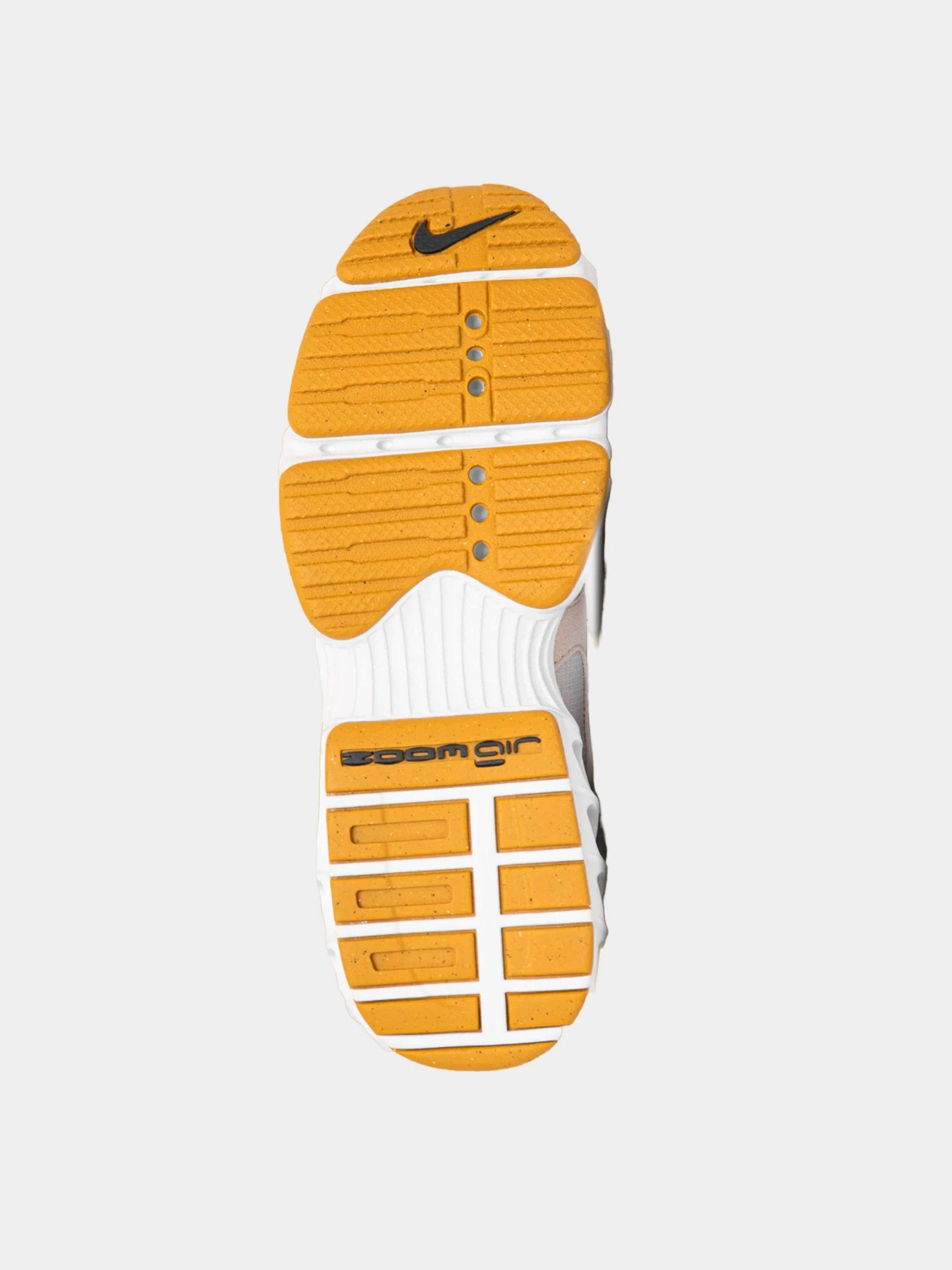 Кроссовки NIKE модель DV1129-100 Кроссовки NIKE модель DV1129-100 Фото