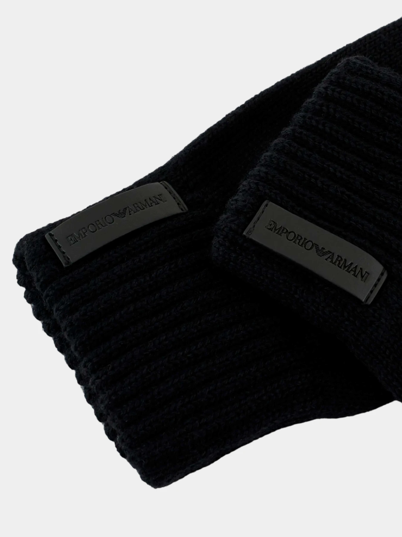 Перчатки и варежки Emporio Armani модель 624514-3F252-00020 Перчатки и варежки Emporio Armani модель 624514-3F252-00020 Фото