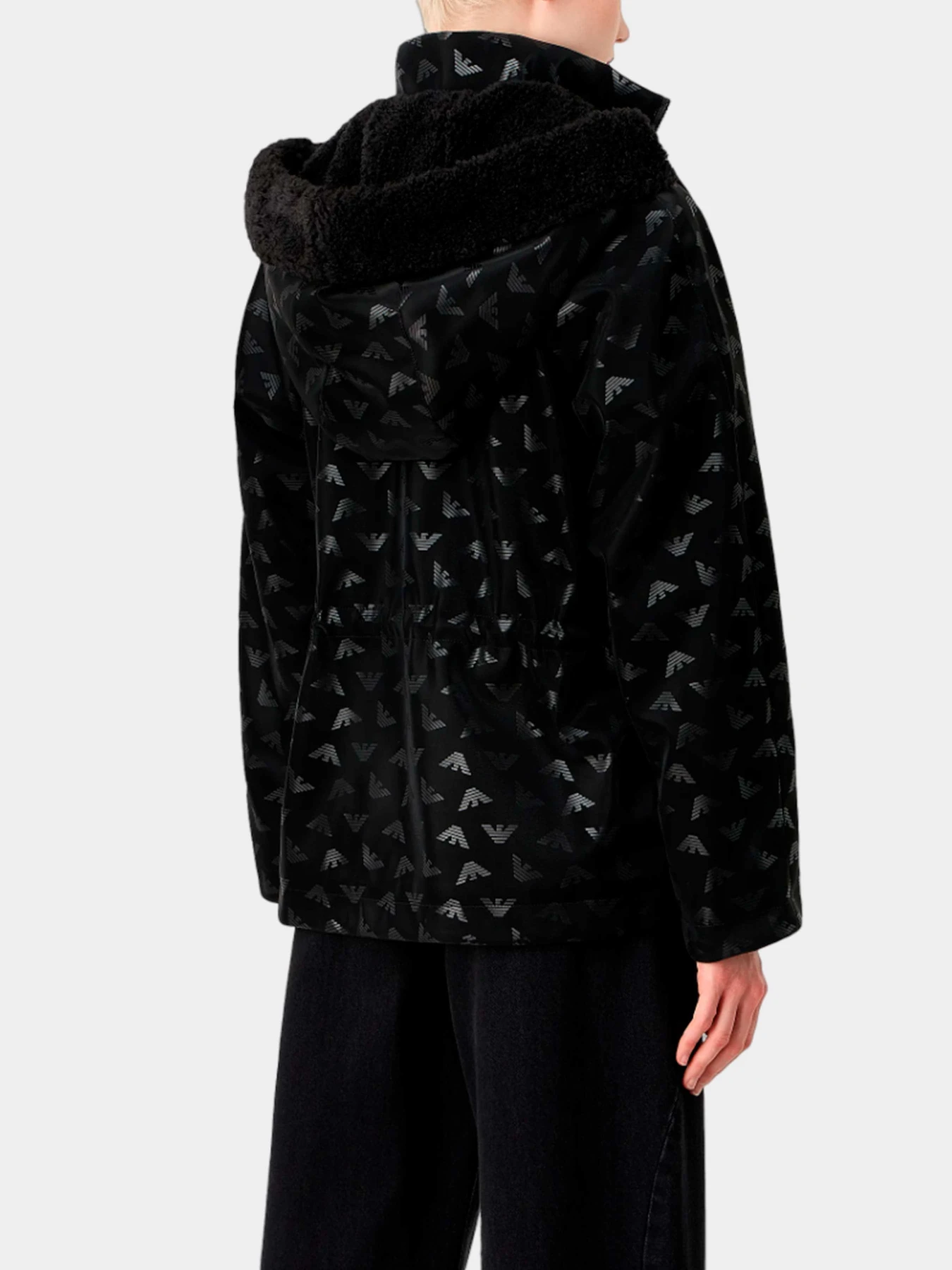 Куртки и дубленки Emporio Armani модель 6R2B82-2NFHZ-0999 Фото