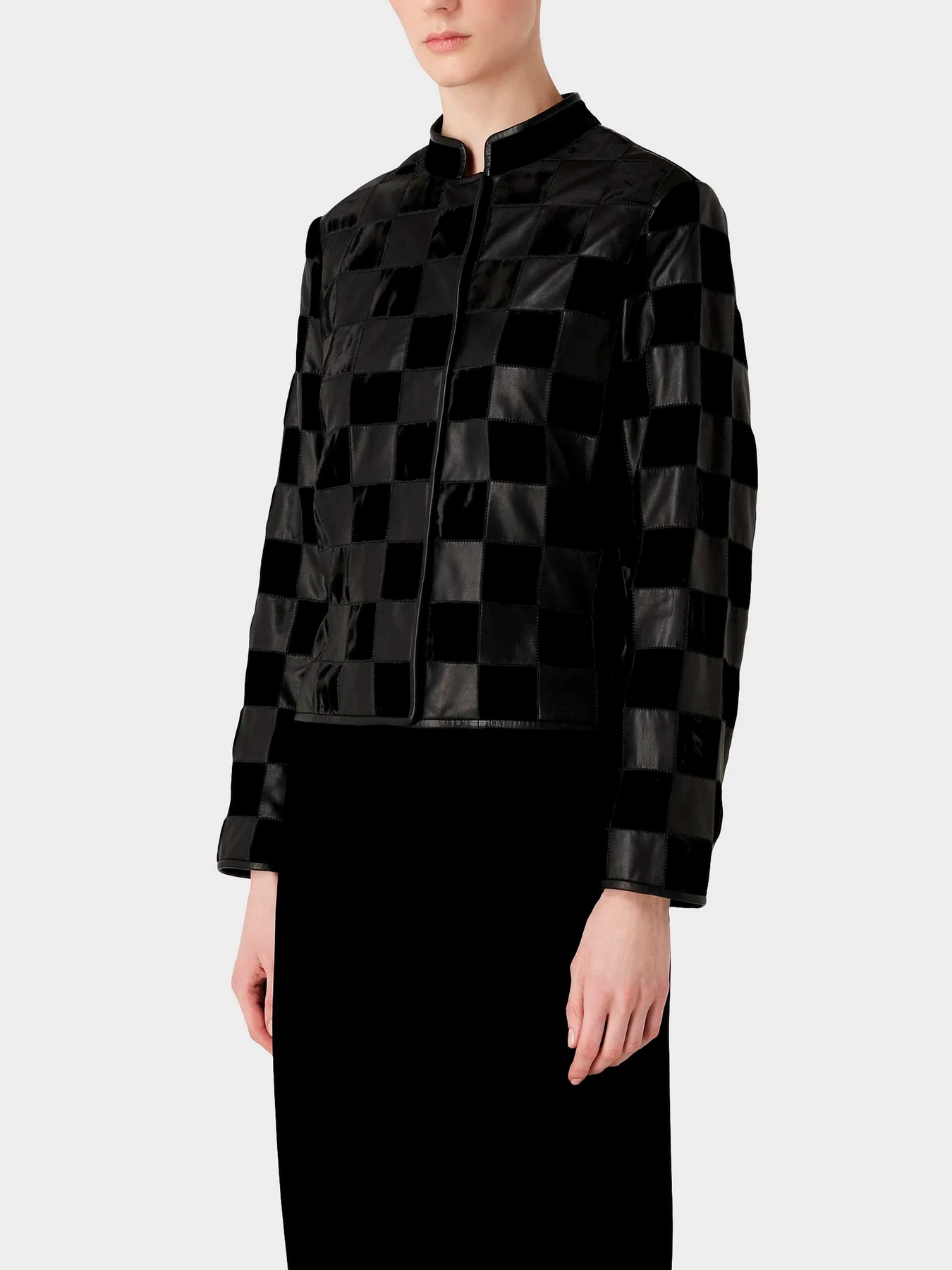 Куртки и дубленки Emporio Armani модель H4NG68-E2P94-999 Куртки и дубленки Emporio Armani модель H4NG68-E2P94-999 Фото