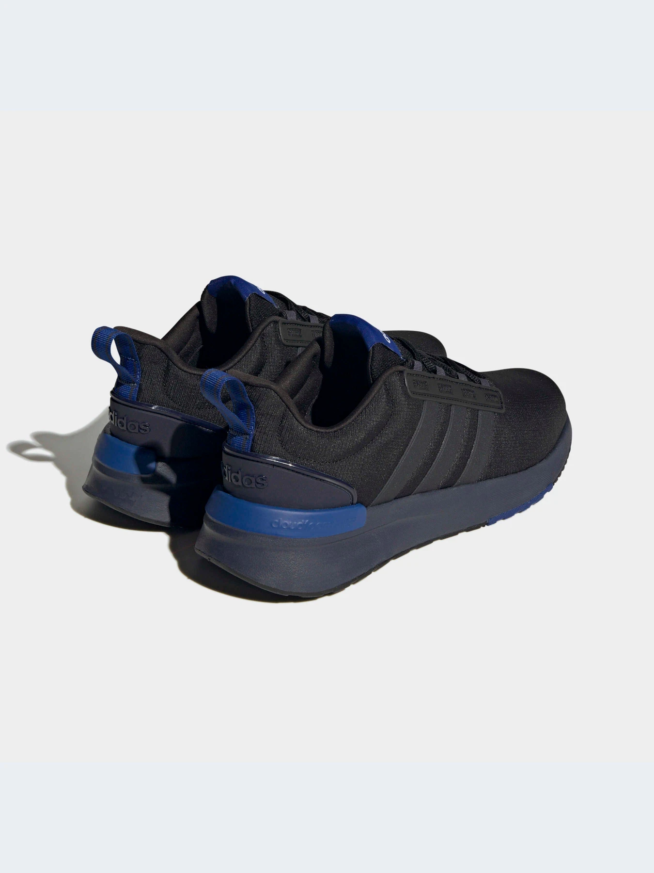 Кроссовки Adidas Racer модель HP2726-KZ Кроссовки Adidas Racer модель HP2726-KZ Фото