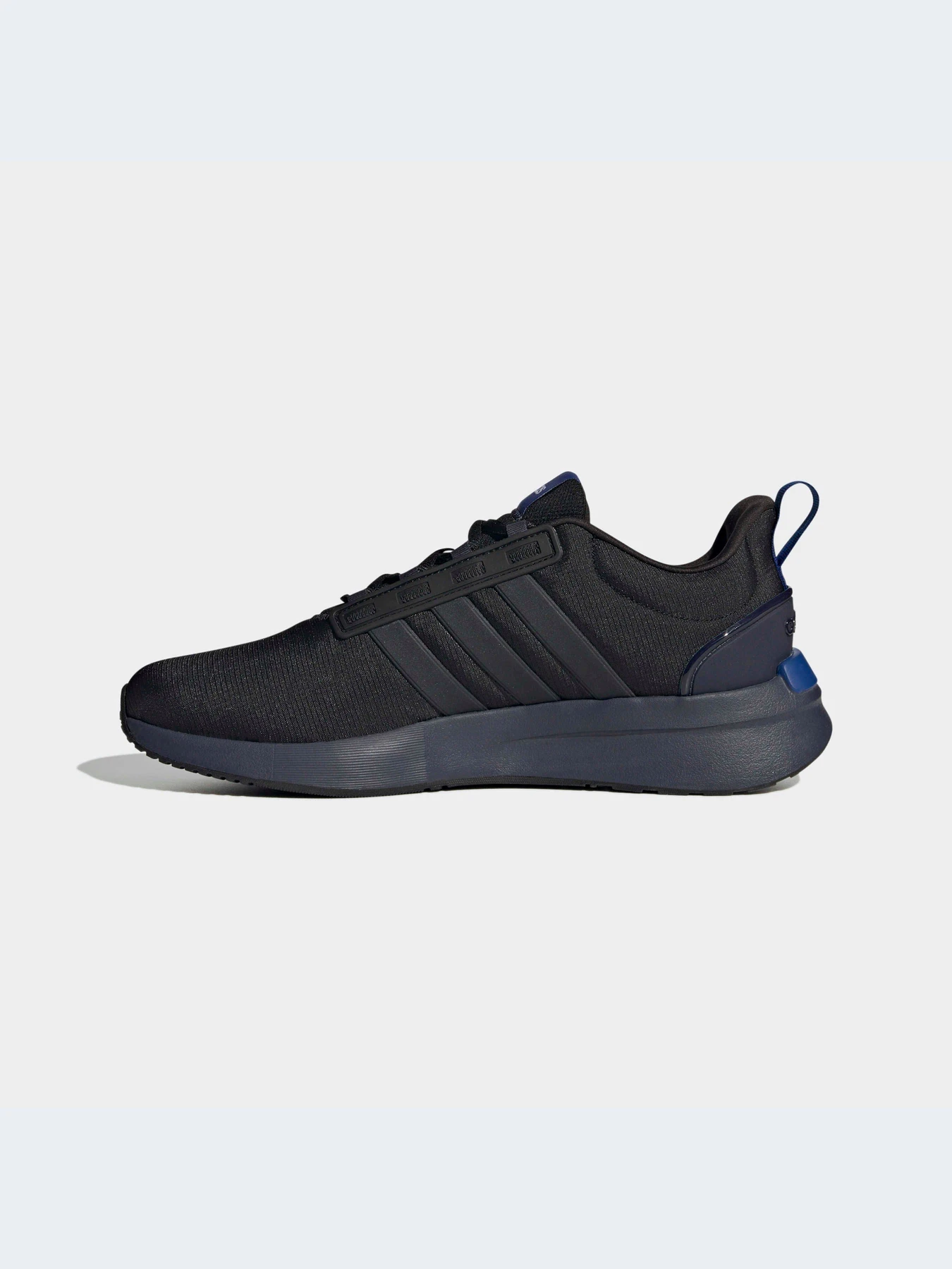 Кроссовки Adidas Racer модель HP2726-KZ Кроссовки Adidas Racer модель HP2726-KZ Фото
