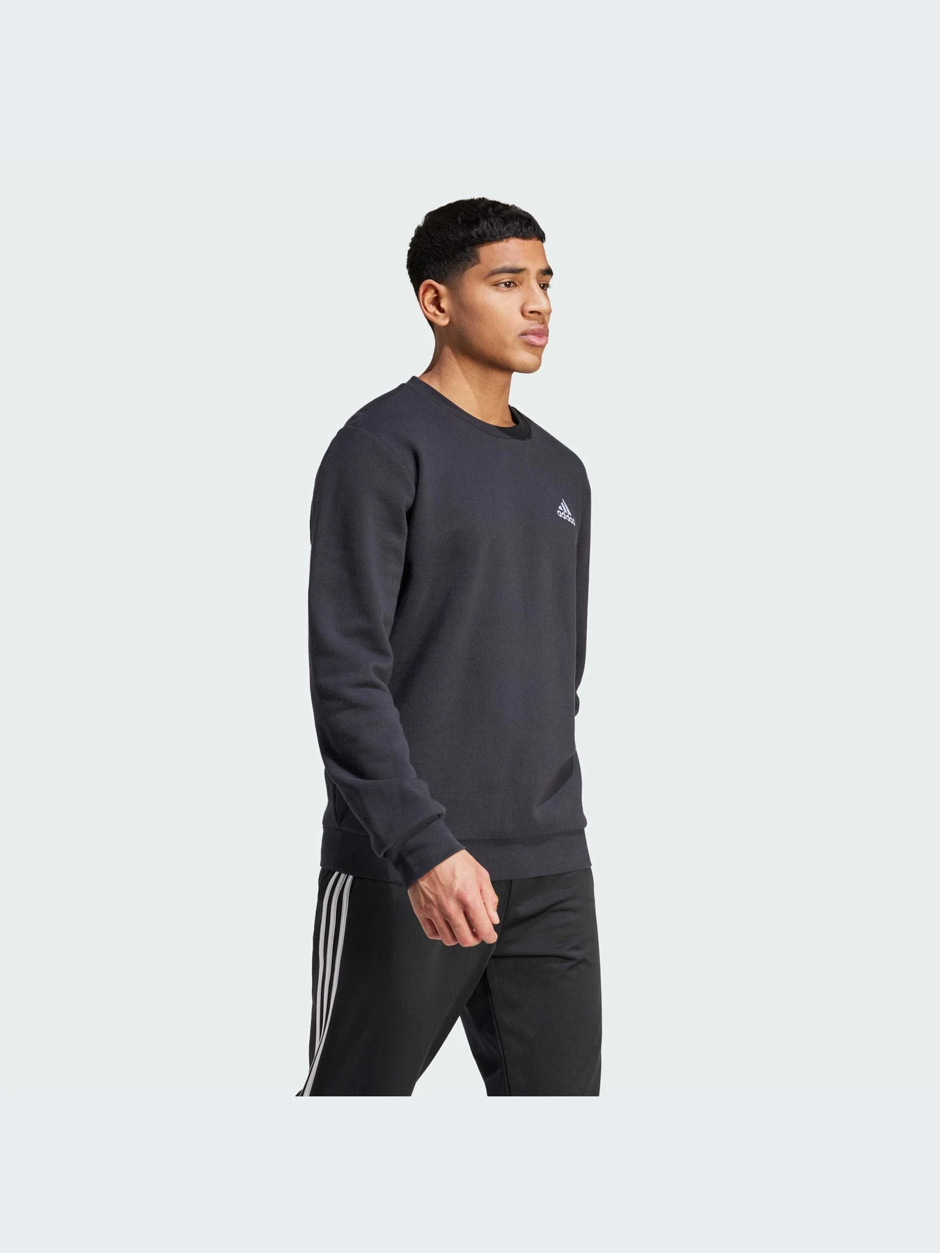 Худи и свитшоты Adidas модель GV5295-KZ Худи и свитшоты Adidas модель GV5295-KZ Фото