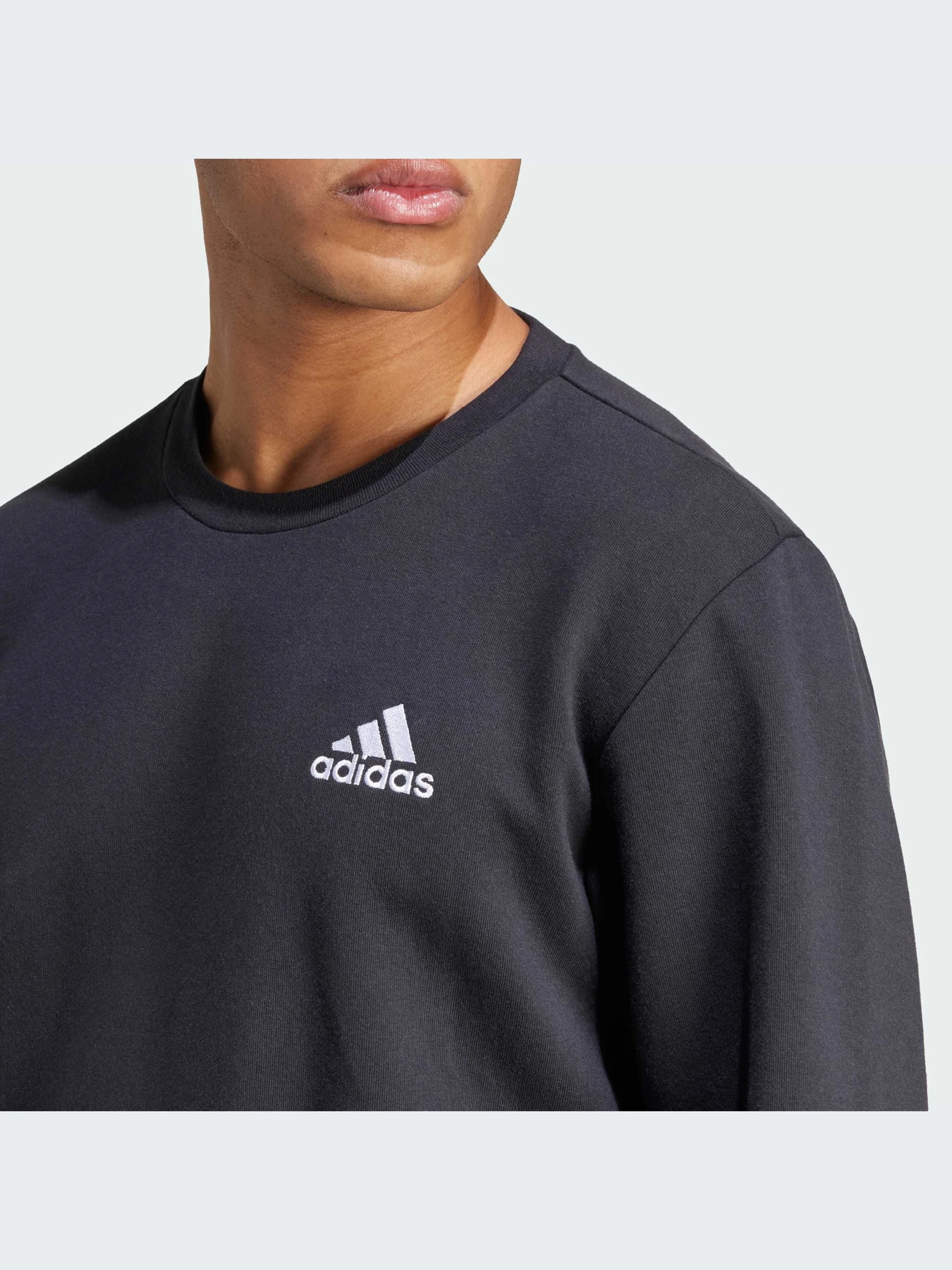 Худи и свитшоты Adidas модель GV5295-KZ Худи и свитшоты Adidas модель GV5295-KZ Фото