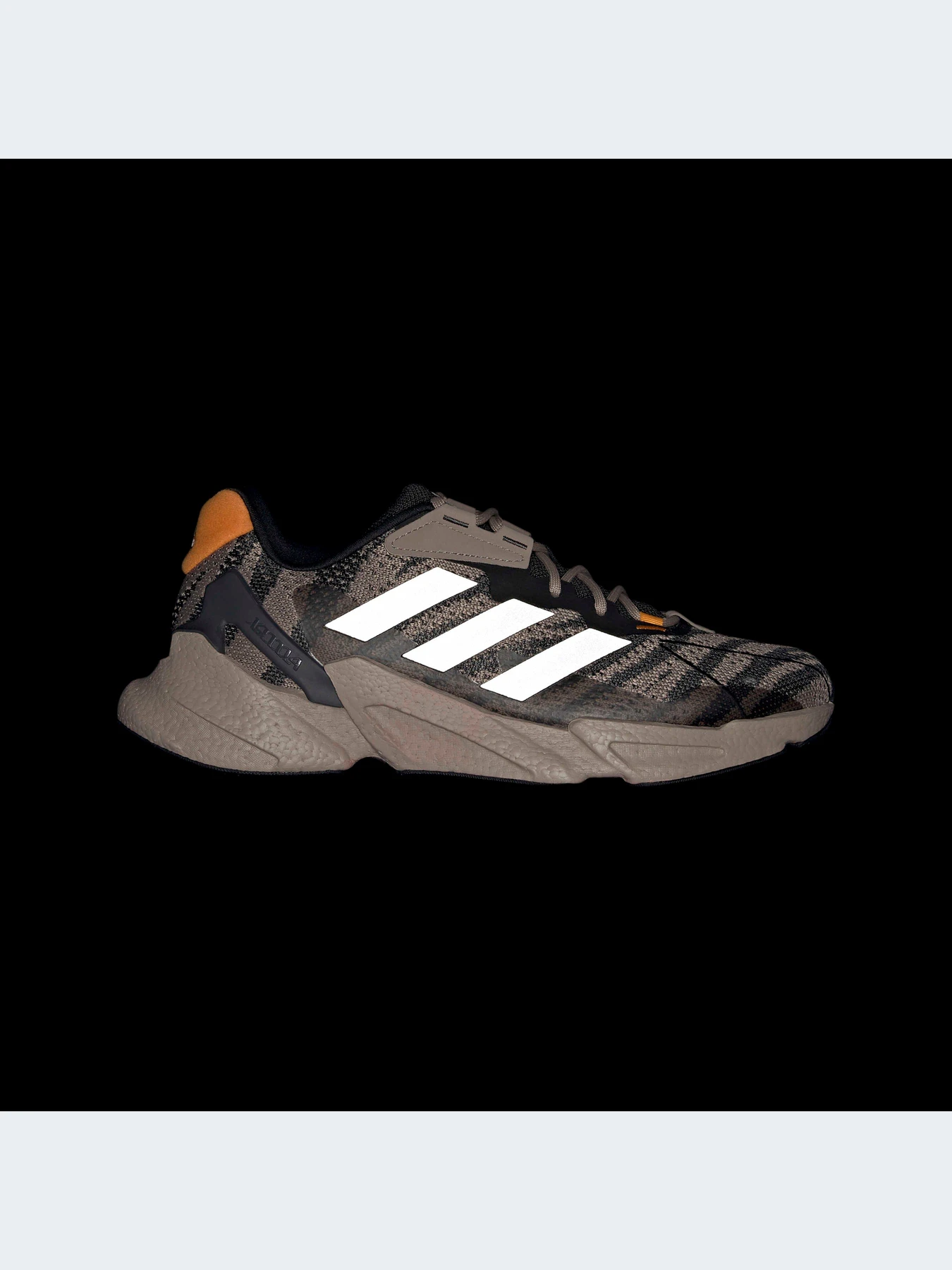 Кроссовки Adidas модель GY8204-KZ Кроссовки Adidas модель GY8204-KZ Фото