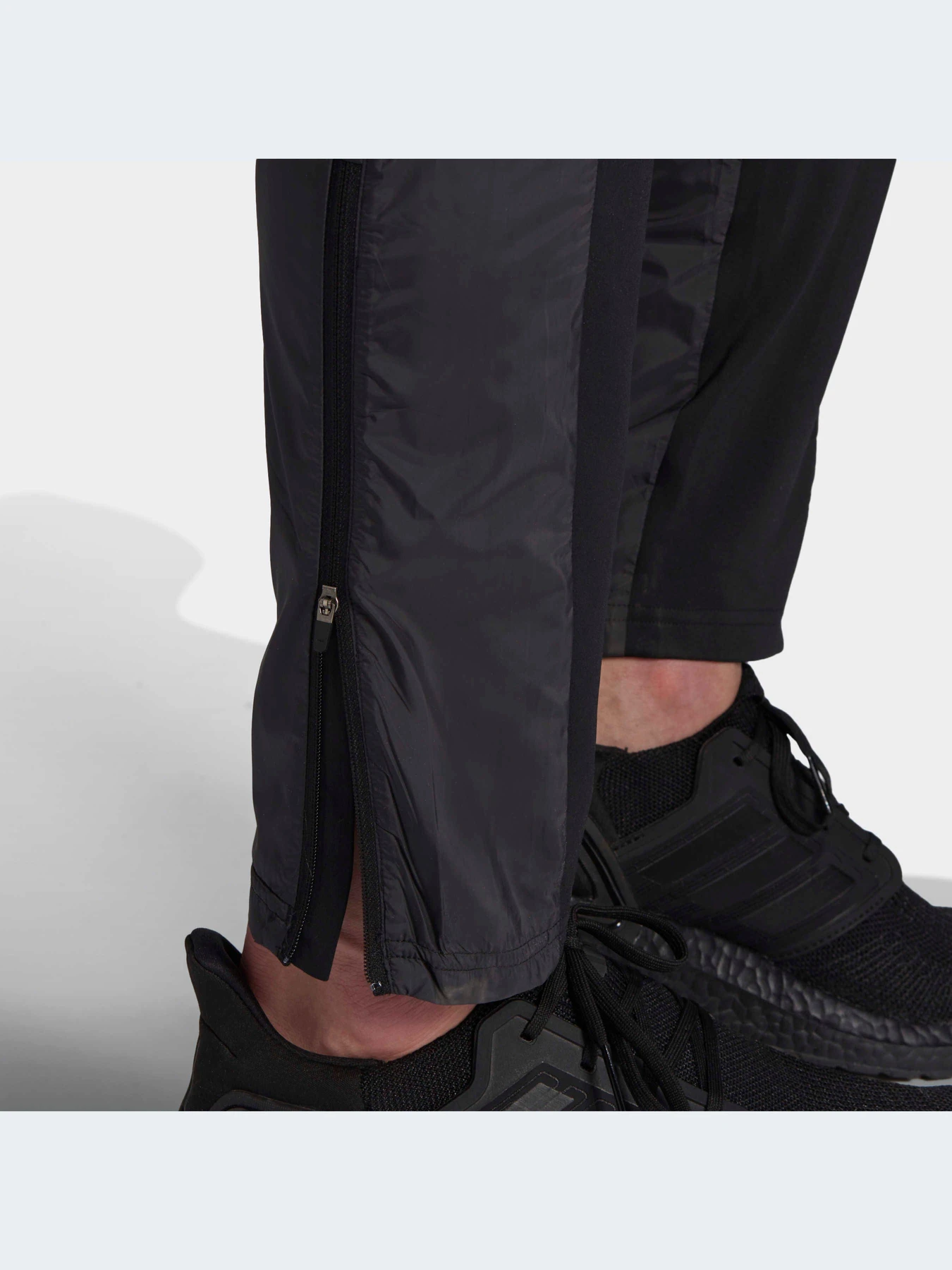 Брюки Adidas Response модель GT8937-KZ Брюки Adidas Response модель GT8937-KZ Фото