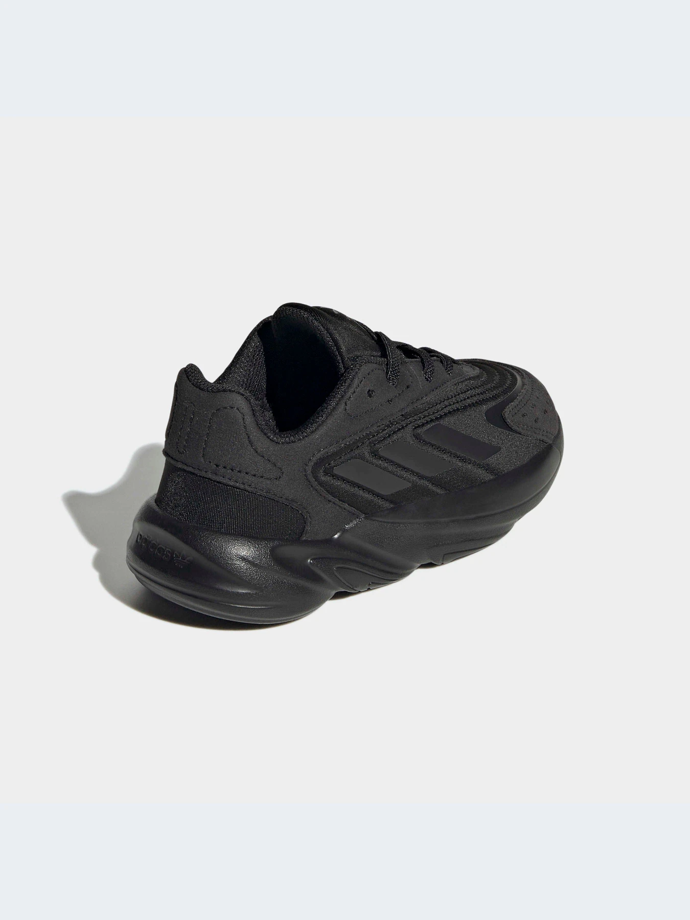 Кроссовки Adidas Ozweego модель H04742-KZ Кроссовки Adidas Ozweego модель H04742-KZ Фото