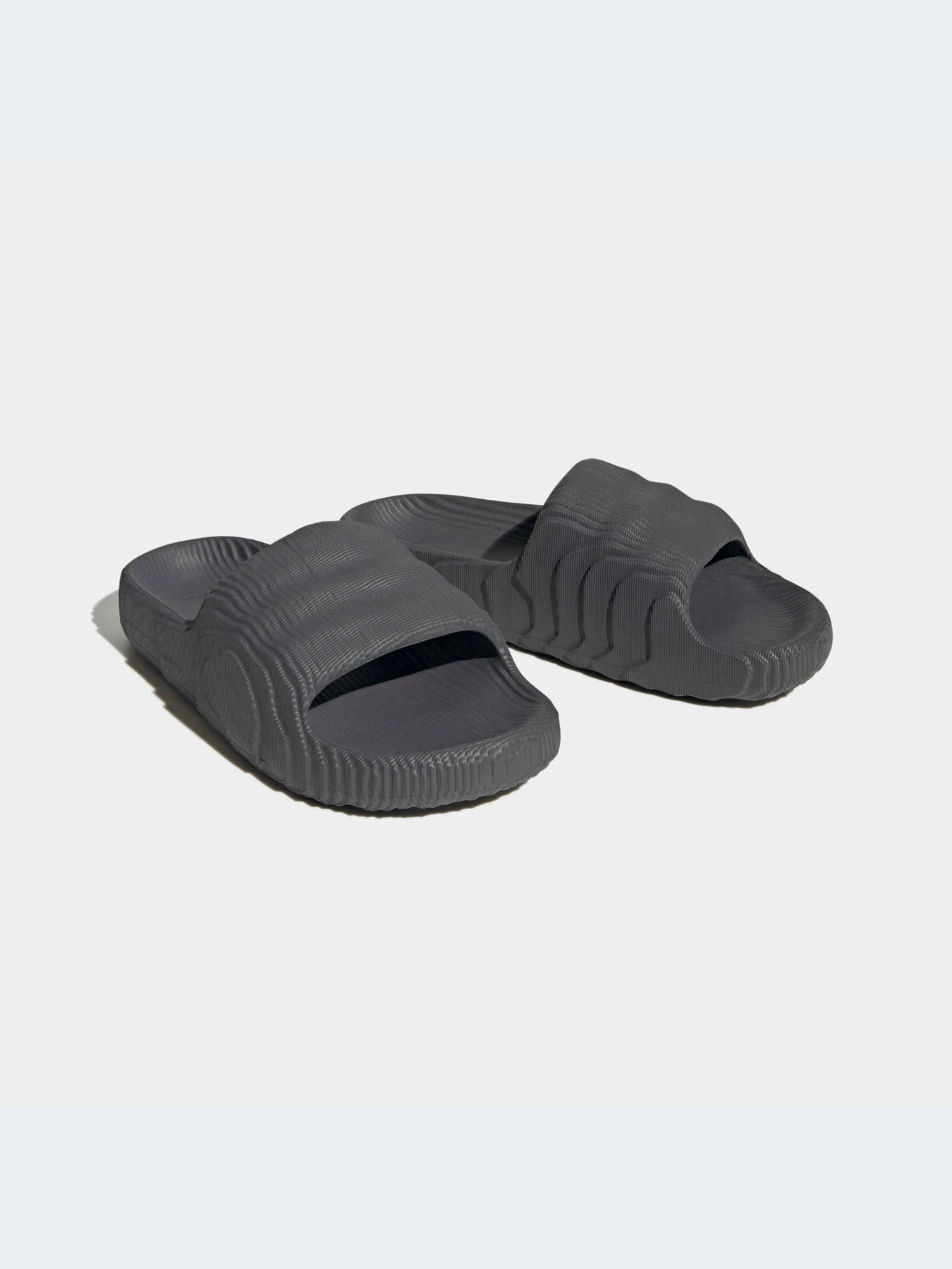 Шлёпанцы Adidas Adilette модель HP6522-KZ Шлёпанцы Adidas Adilette модель HP6522-KZ Фото