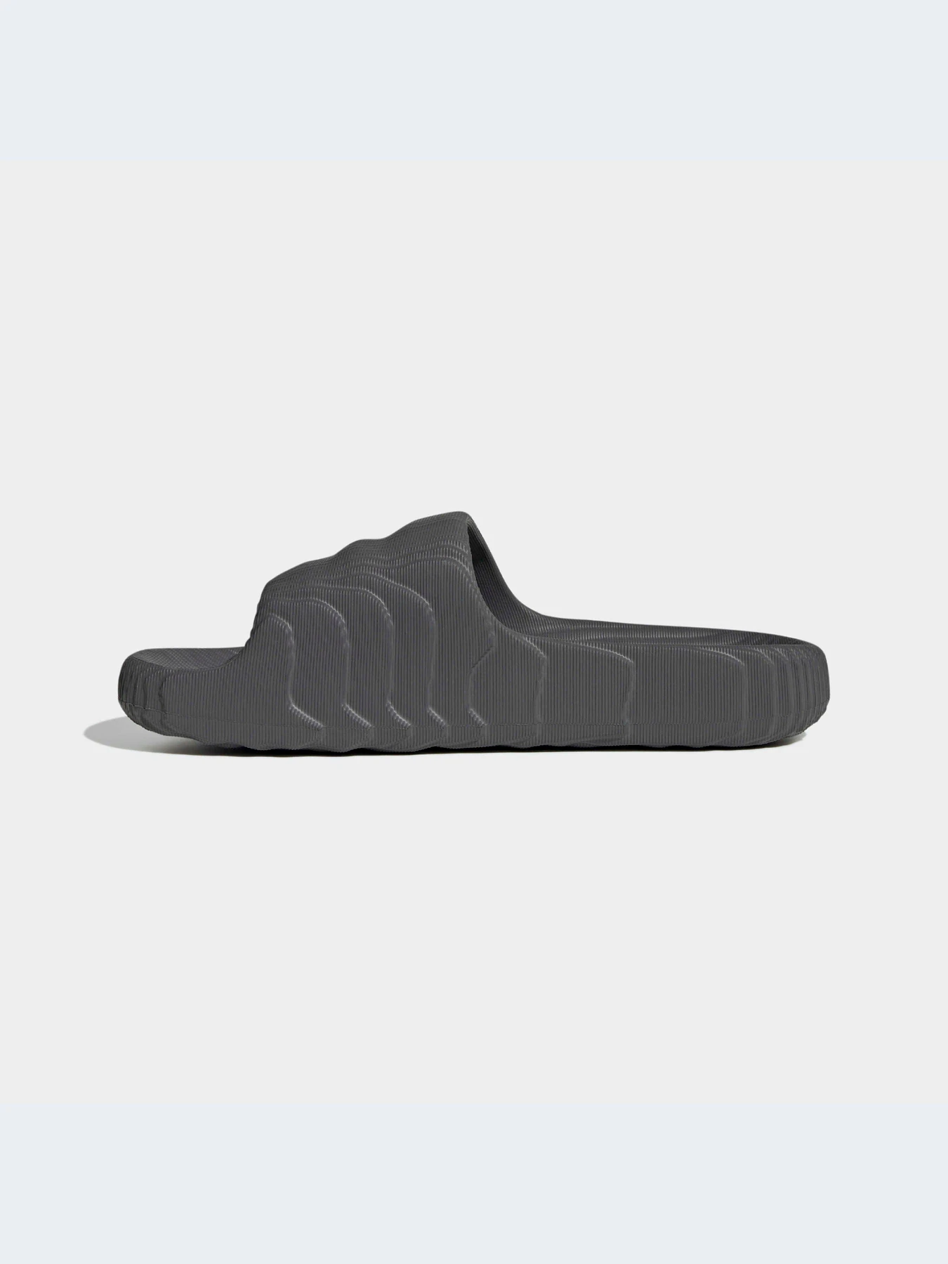 Шлёпанцы Adidas Adilette модель HP6522-KZ Шлёпанцы Adidas Adilette модель HP6522-KZ Фото