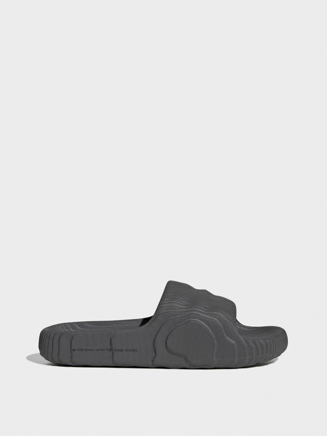 Шлёпанцы Adidas Adilette модель HP6522-KZ Шлёпанцы Adidas Adilette модель HP6522-KZ Фото