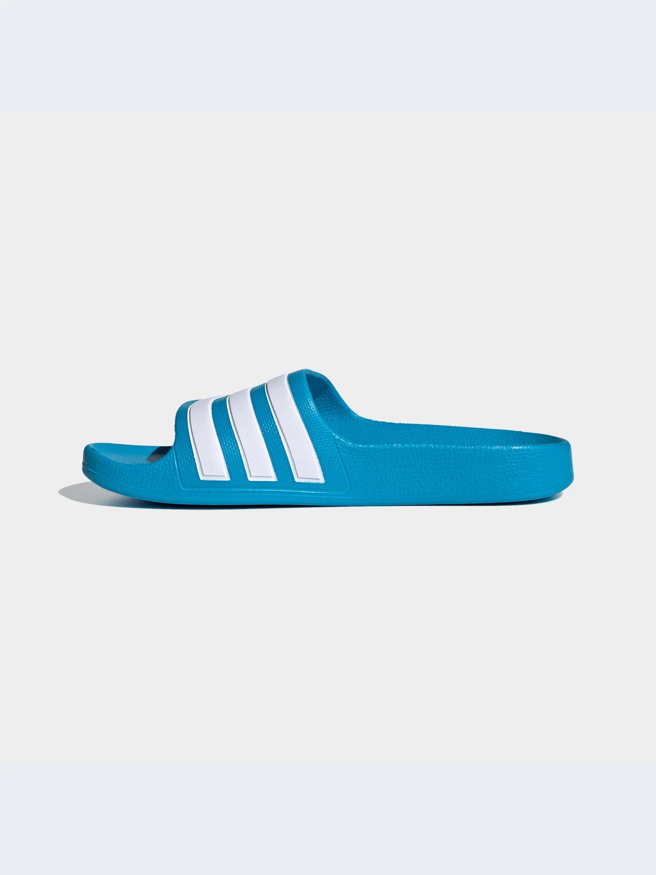 Шлёпанцы Adidas Adilette модель FY8071-KZ Шлёпанцы Adidas Adilette модель FY8071-KZ Фото