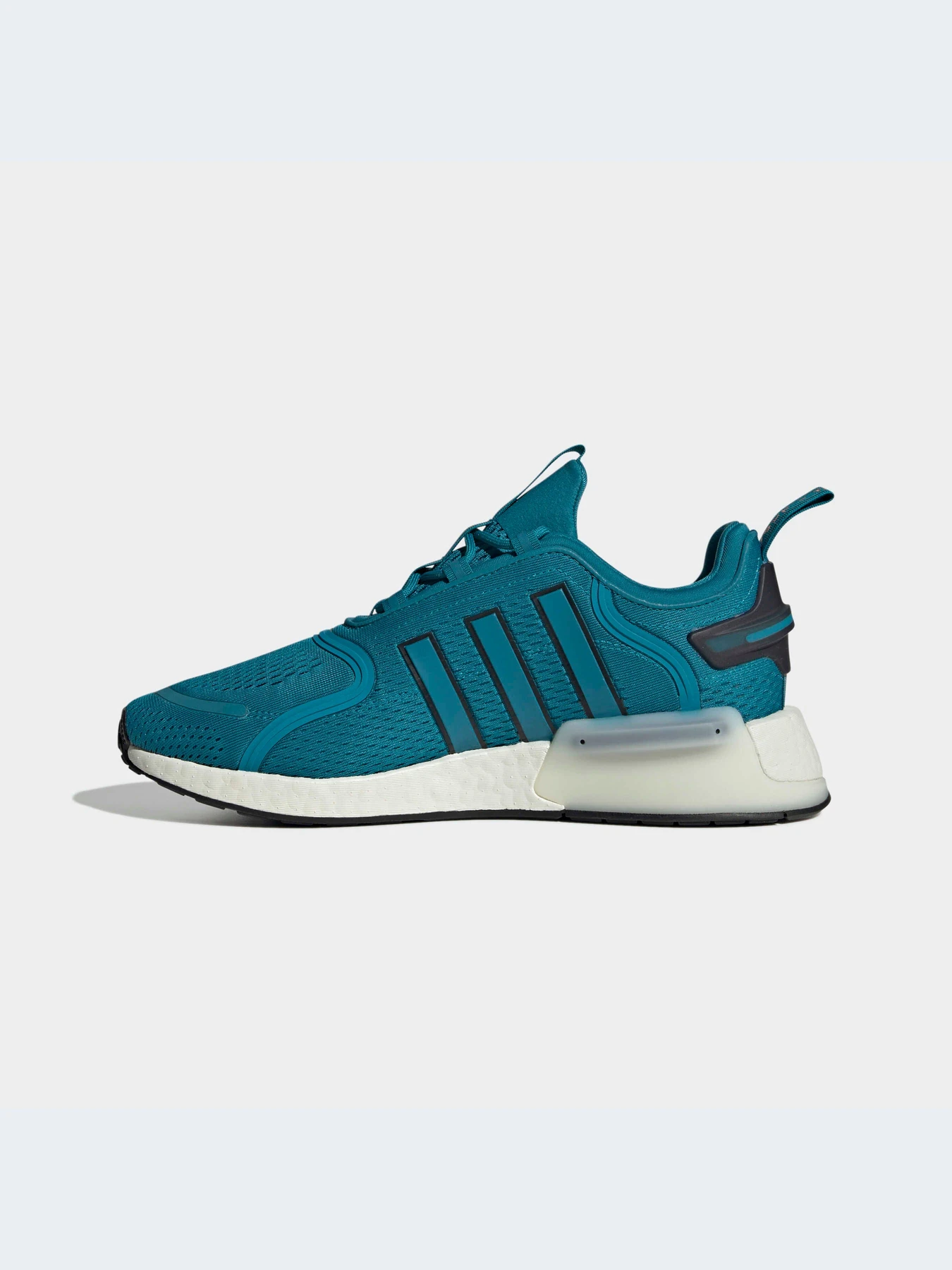Кроссовки Adidas NMD модель FZ6498-KZ Кроссовки Adidas NMD модель FZ6498-KZ Фото