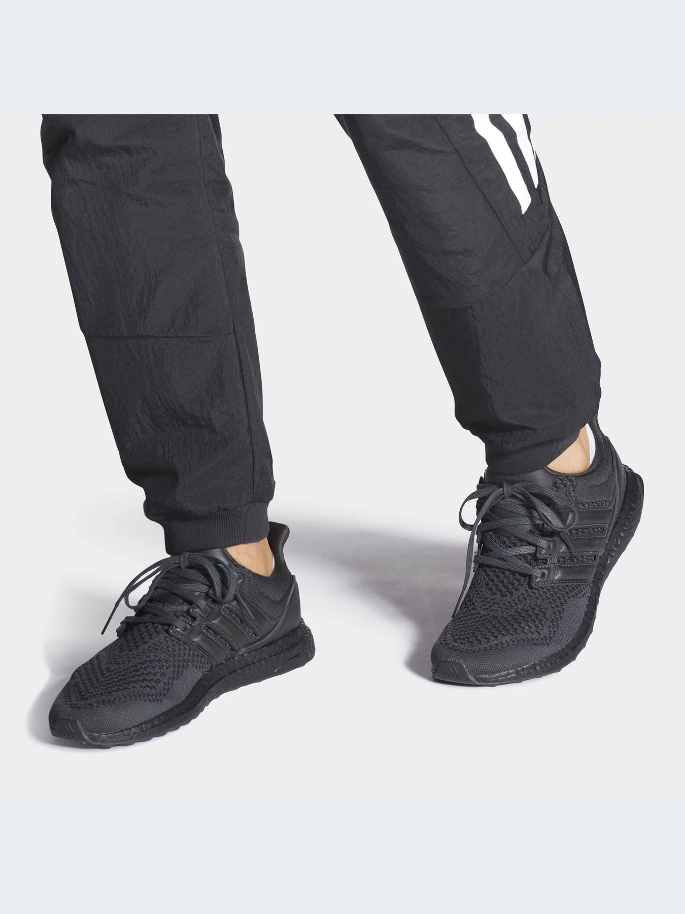 Кроссовки Adidas Ultraboost модель GY7486-KZ Кроссовки Adidas Ultraboost модель GY7486-KZ Фото