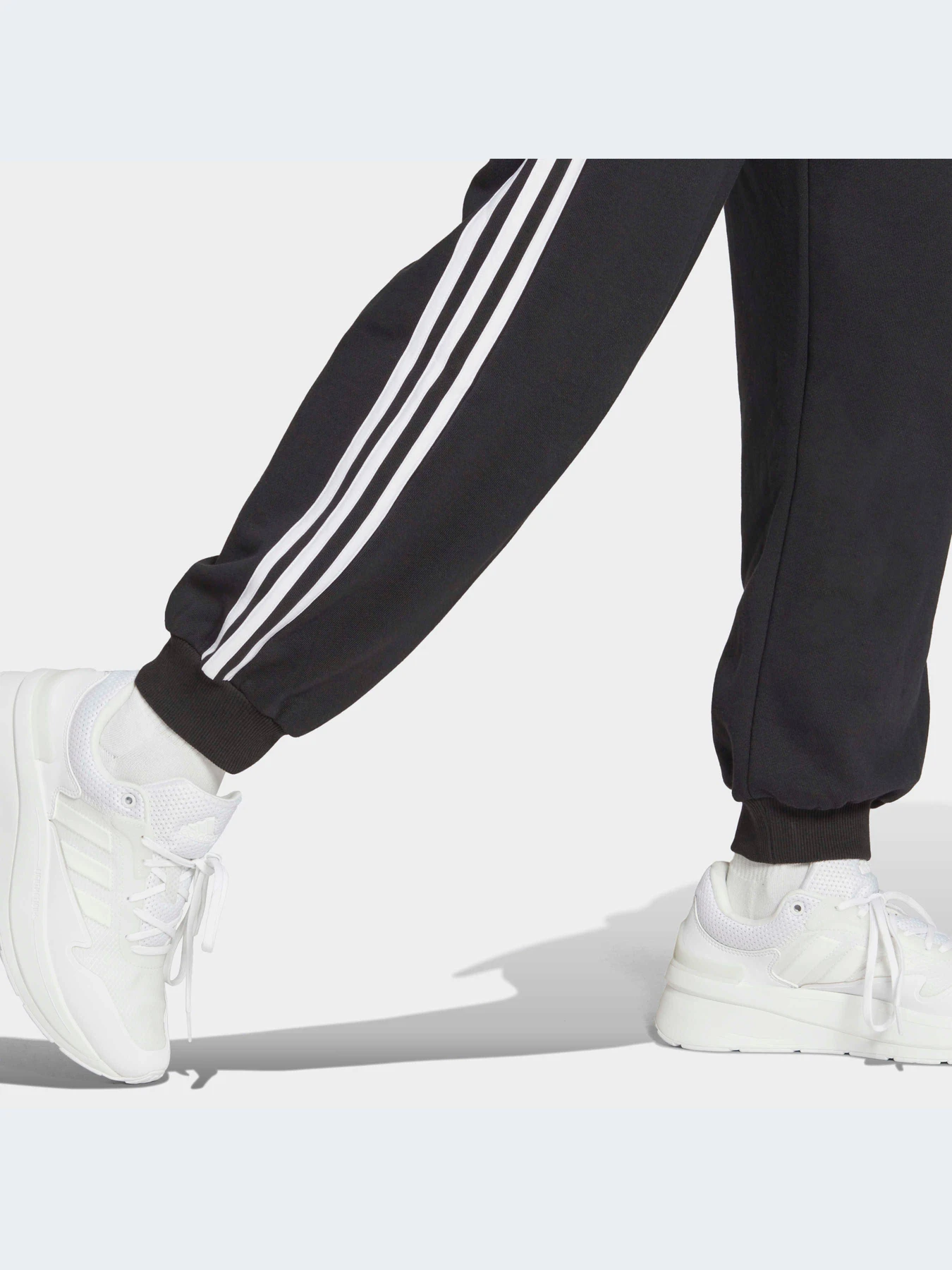 Брюки Adidas модель HA4375-KZ Брюки Adidas модель HA4375-KZ Фото