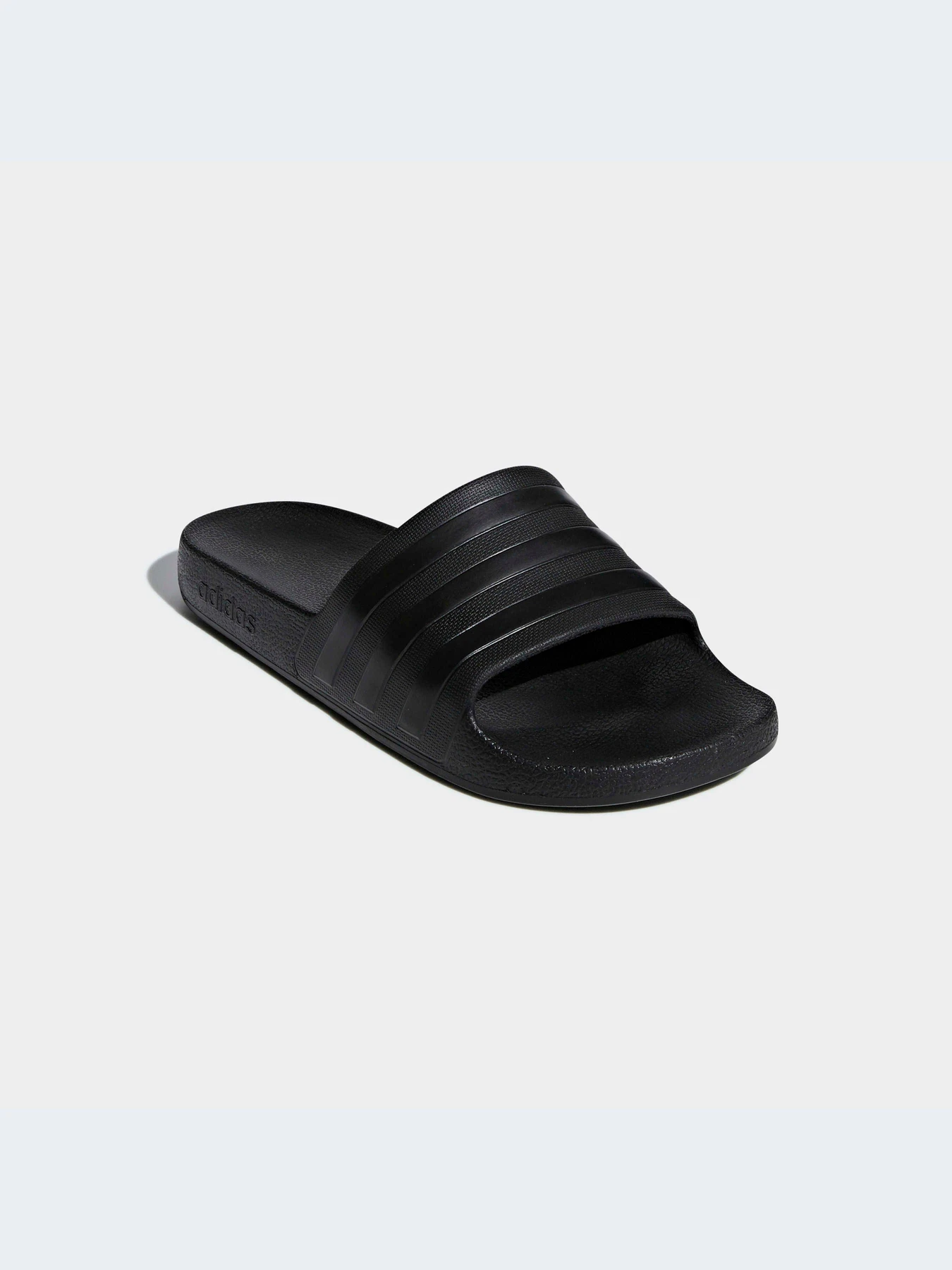 Шлёпанцы Adidas Adilette модель F35550-KZ Шлёпанцы Adidas Adilette модель F35550-KZ Фото