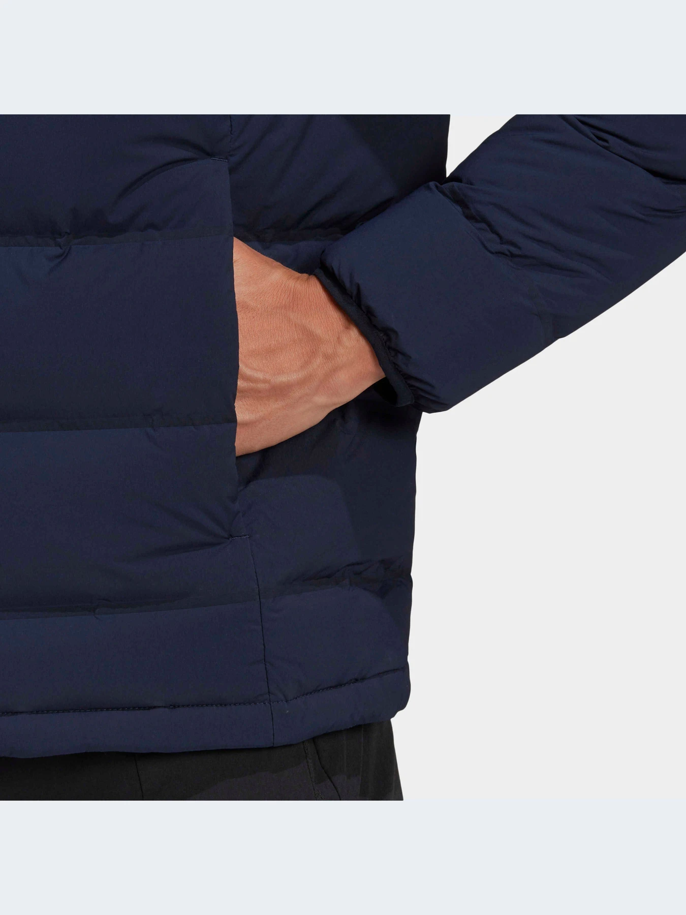 Куртки и дубленки Adidas модель FT2519-KZ Куртки и дубленки Adidas модель FT2519-KZ Фото
