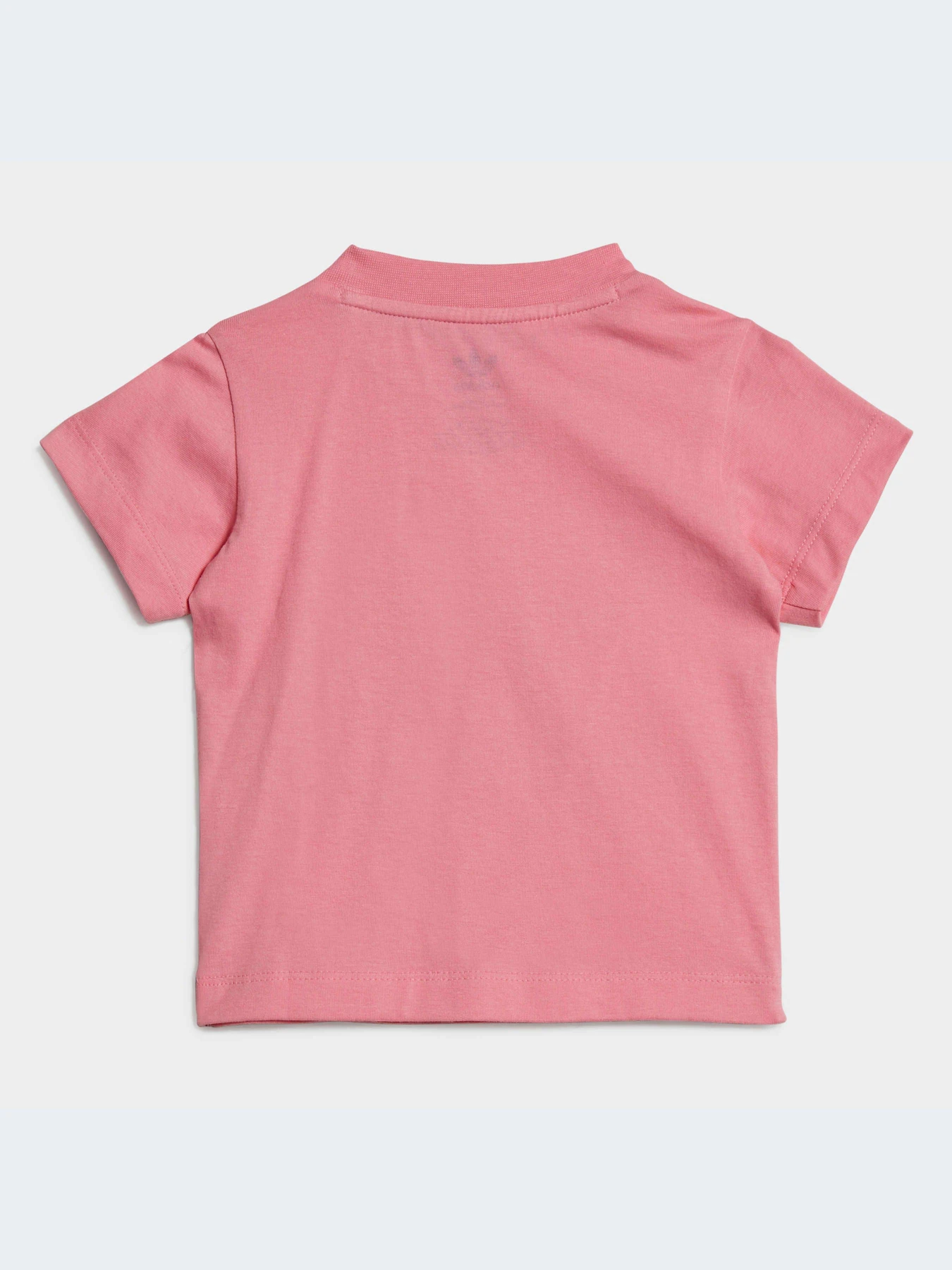 Футболки и поло Adidas Adicolor модель HK7502-KZ Футболки и поло Adidas Adicolor модель HK7502-KZ Фото