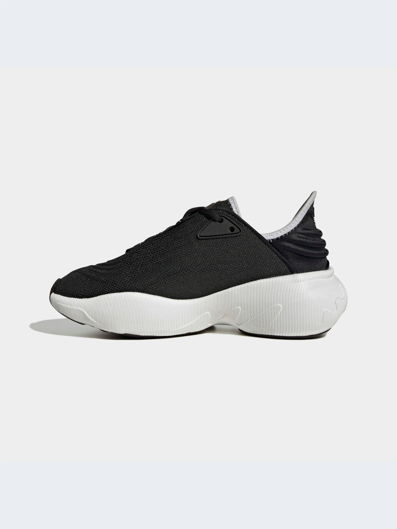 Кроссовки Adidas модель FZ5635-KZ Кроссовки Adidas модель FZ5635-KZ Фото
