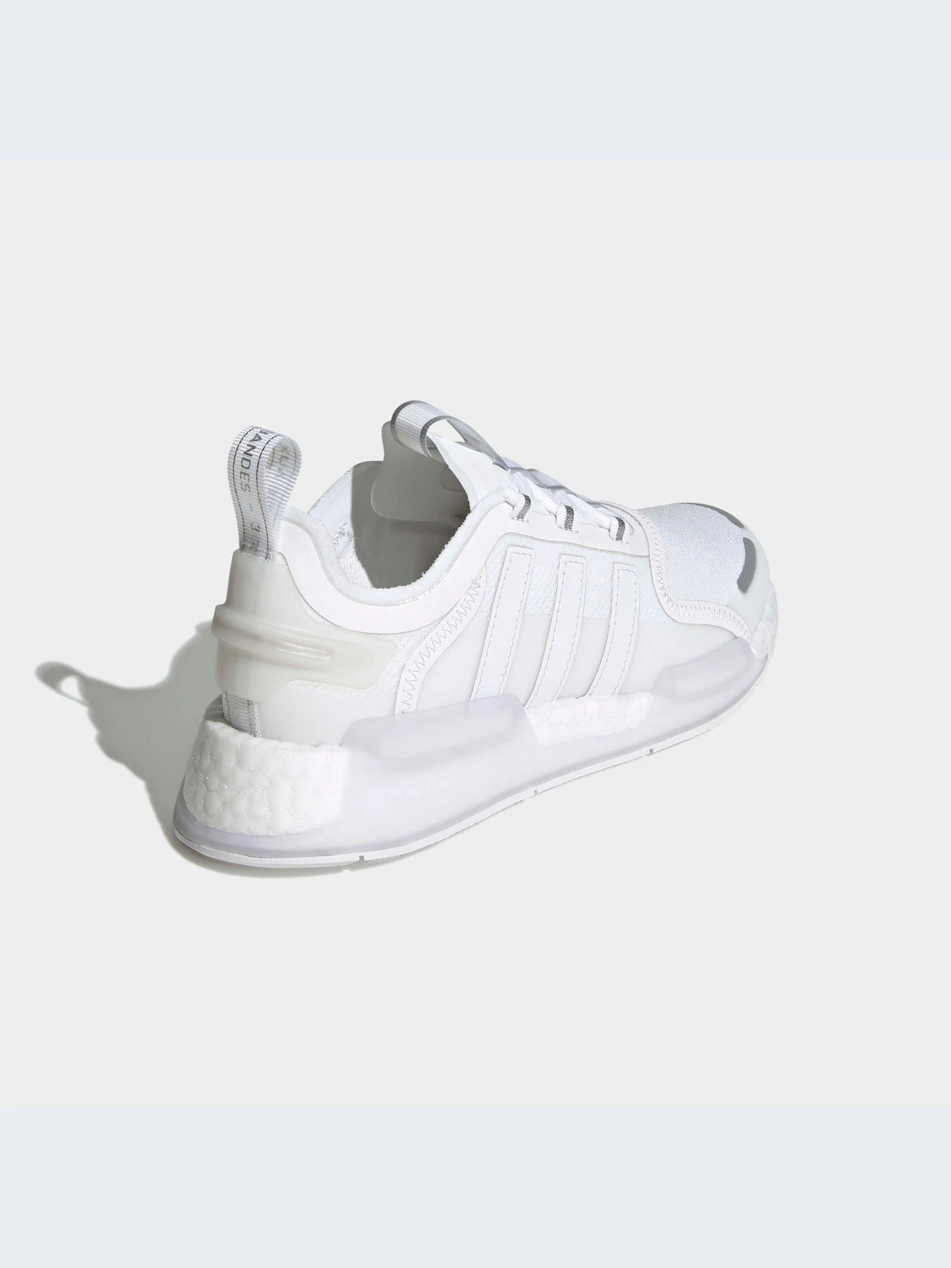 Кроссовки Adidas NMD модель GZ2133-KZ Кроссовки Adidas NMD модель GZ2133-KZ Фото