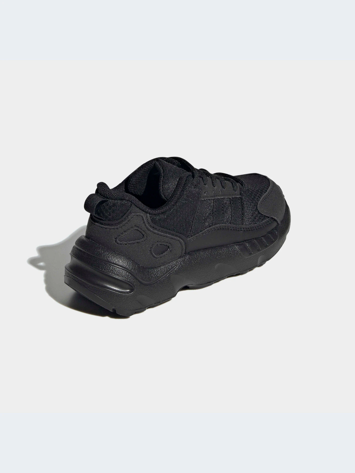 Кроссовки Adidas ZX модель GZ1557-KZ Кроссовки Adidas ZX модель GZ1557-KZ Фото