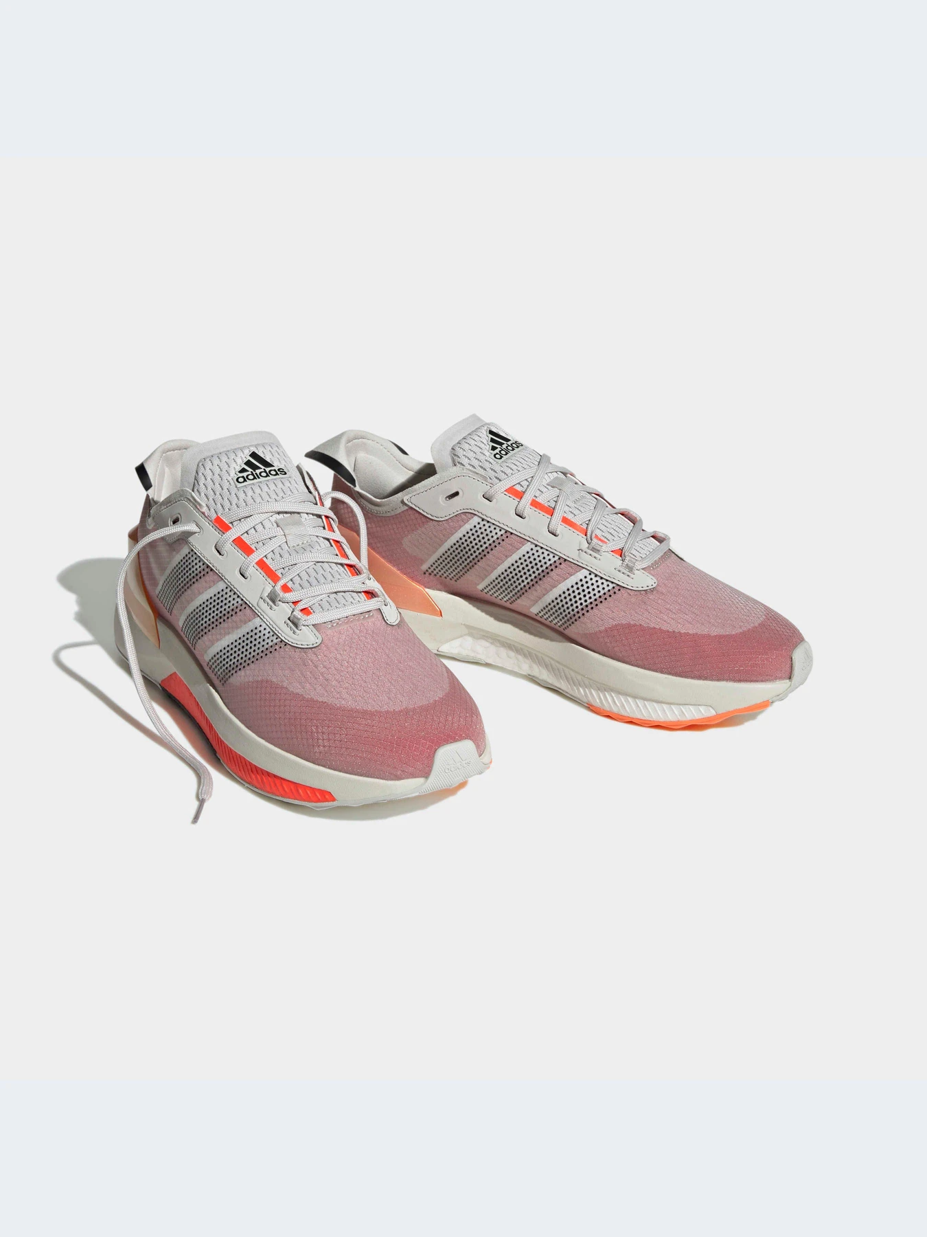 Кроссовки Adidas AVRYN модель HP5974-KZ Кроссовки Adidas AVRYN модель HP5974-KZ Фото