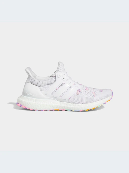 Кроссовки Adidas Ultraboost модель HQ3857-KZ Фото