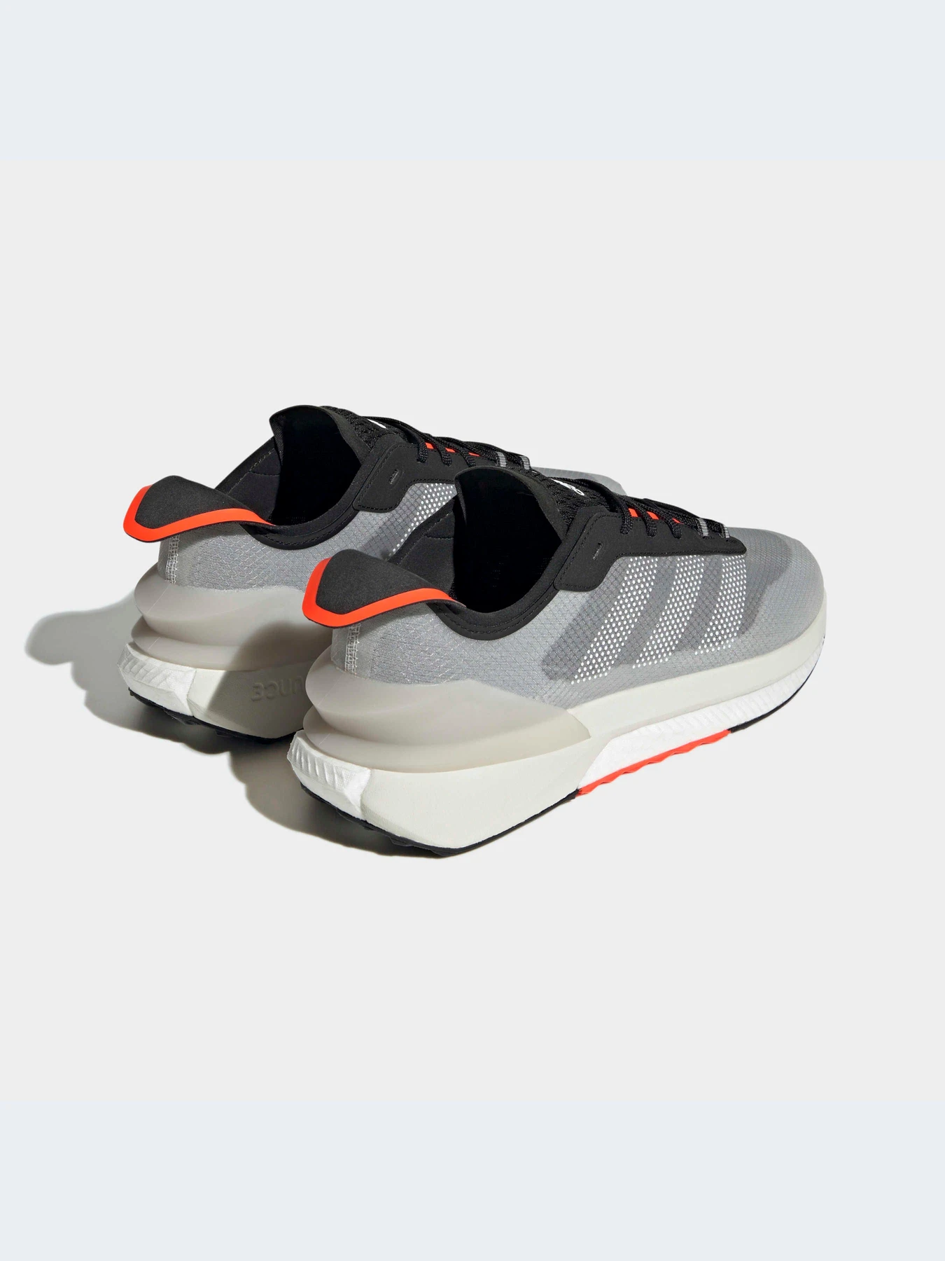 Кроссовки Adidas AVRYN модель HP5969-KZ Кроссовки Adidas AVRYN модель HP5969-KZ Фото