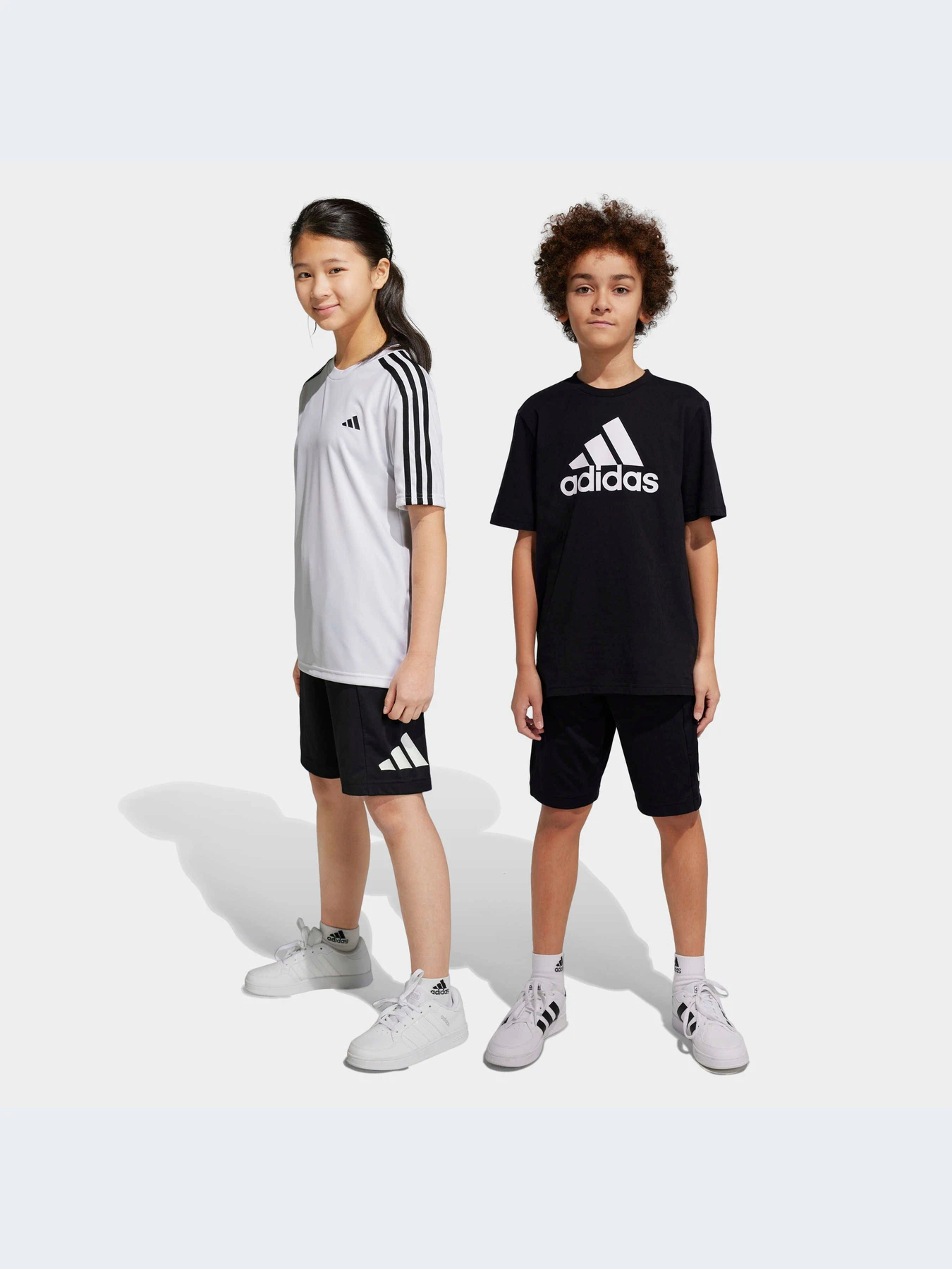 Шорты Adidas модель HR6411-KZ Шорты Adidas модель HR6411-KZ Фото