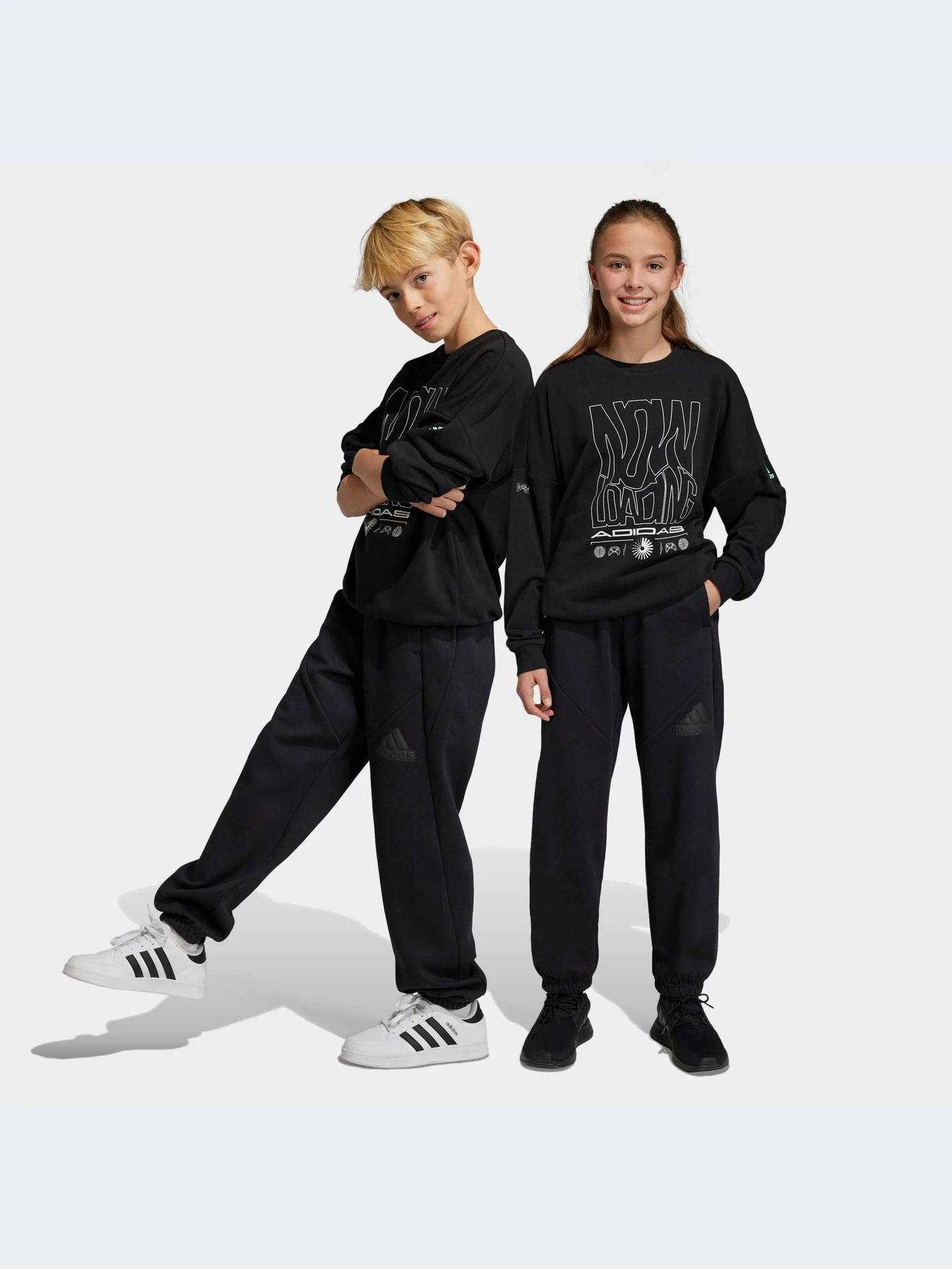 Брюки Adidas Icons модель HR6286-KZ Брюки Adidas Icons модель HR6286-KZ Фото