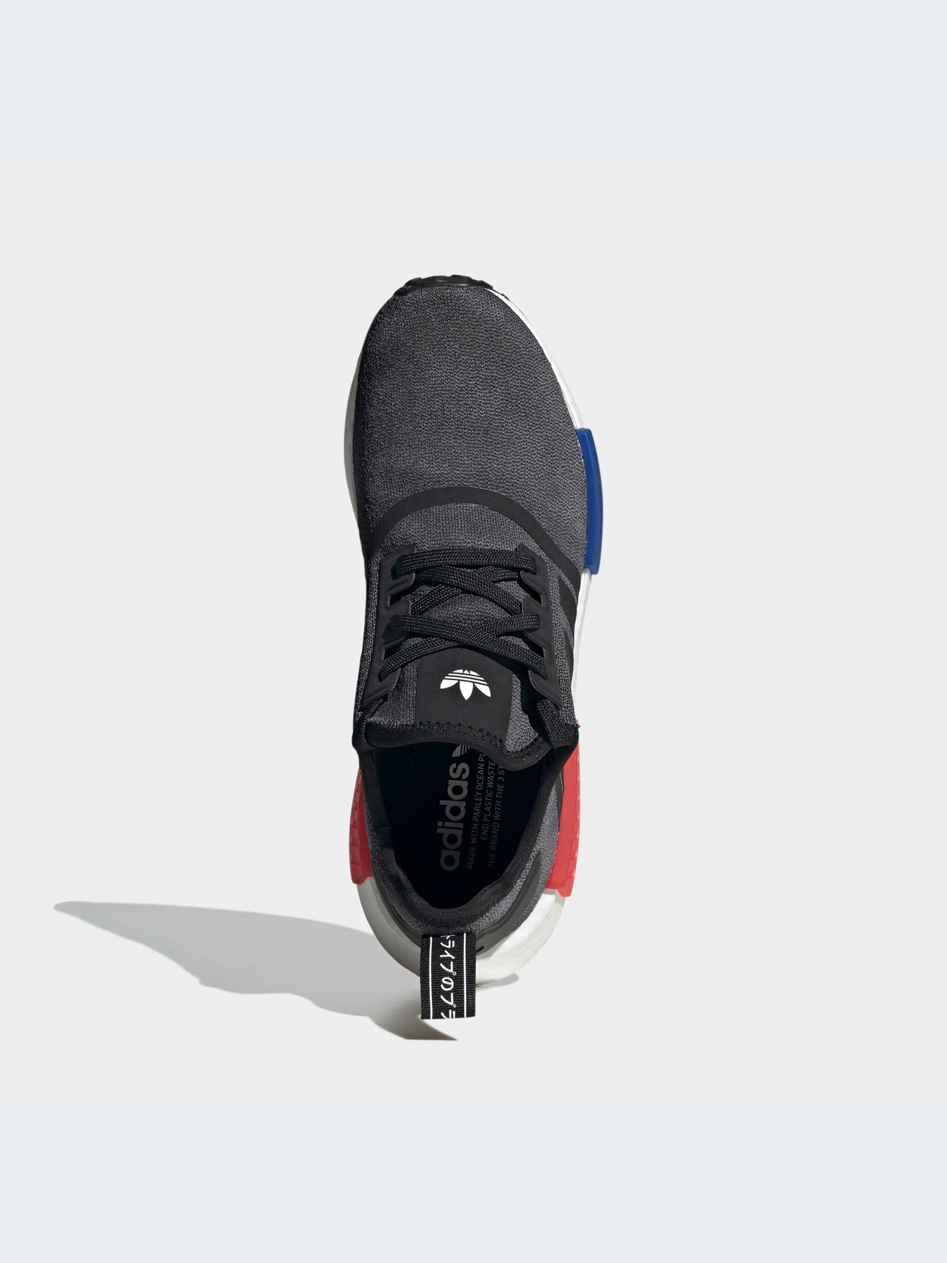 Кроссовки Adidas NMD модель HQ4452-KZ Кроссовки Adidas NMD модель HQ4452-KZ Фото