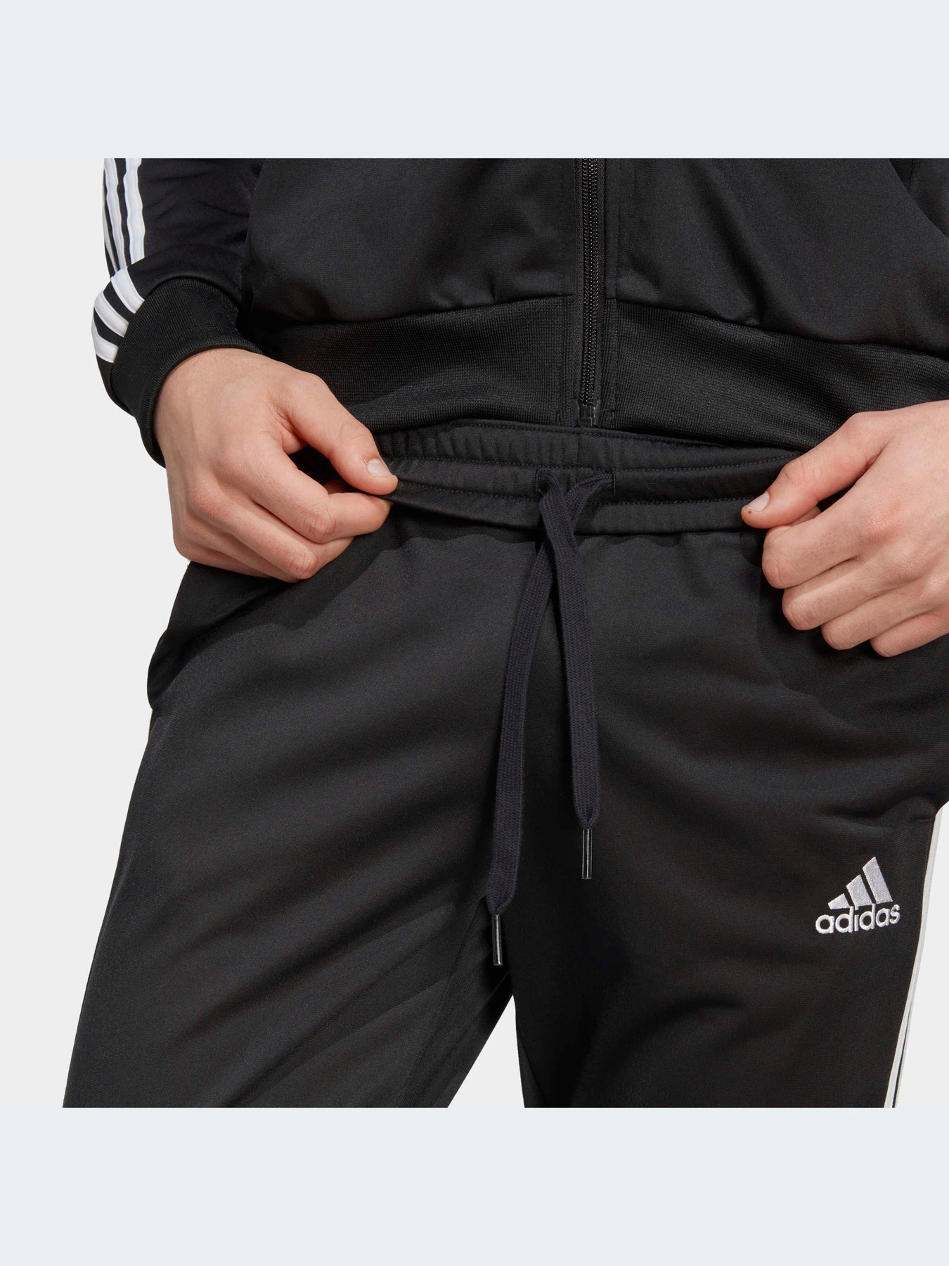 Костюмы Adidas модель IC6747-KZ Костюмы Adidas модель IC6747-KZ Фото