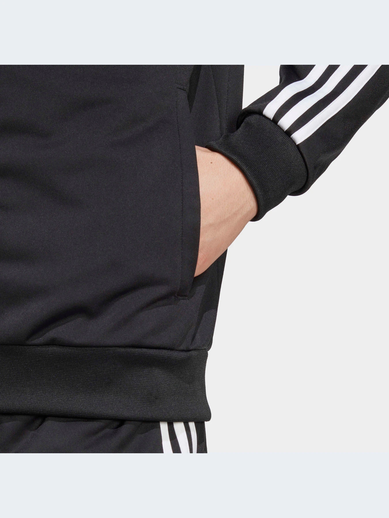 Костюмы Adidas модель IC6747-KZ Костюмы Adidas модель IC6747-KZ Фото