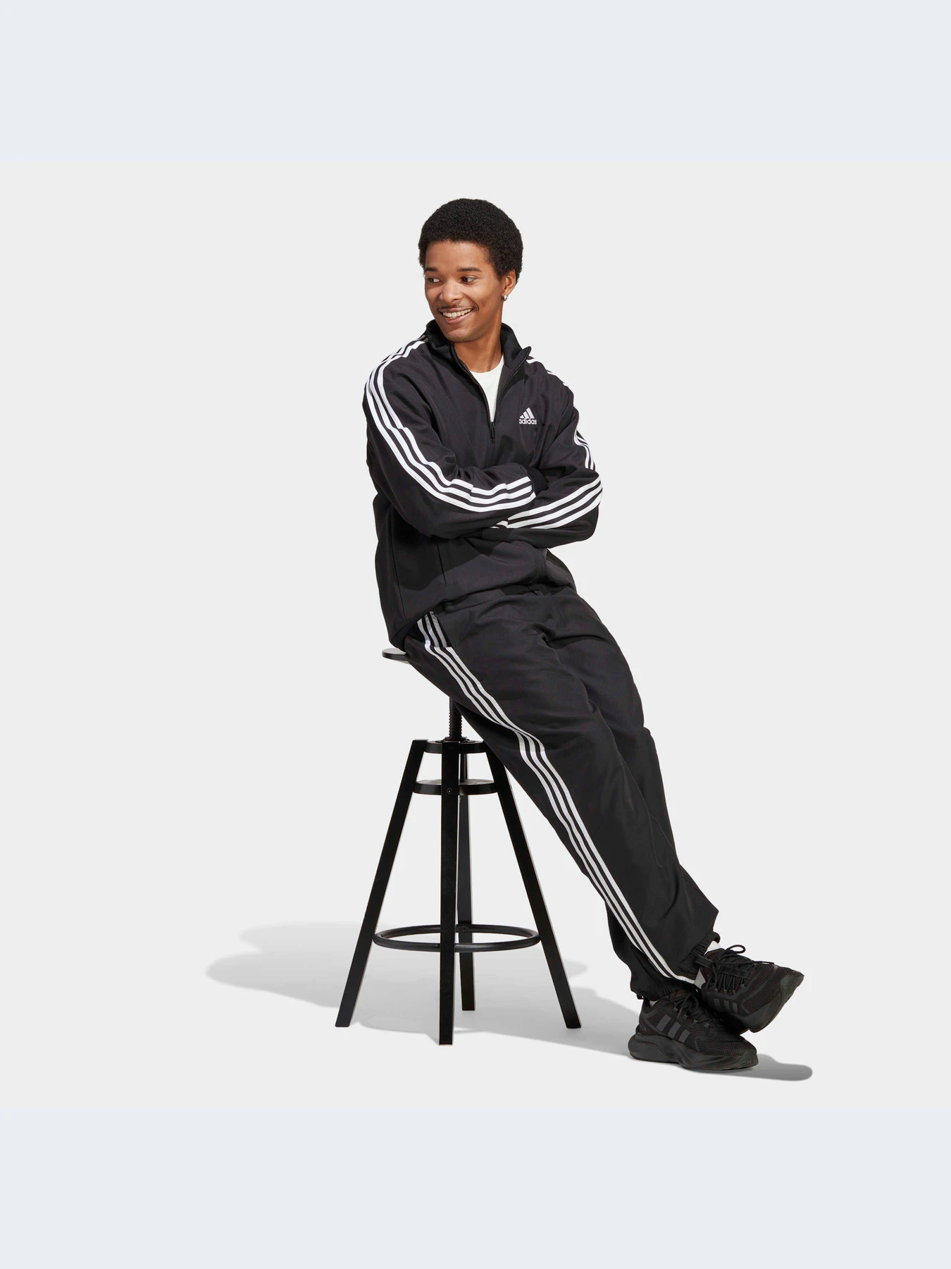 Костюмы Adidas модель IC6750-KZ Костюмы Adidas модель IC6750-KZ Фото
