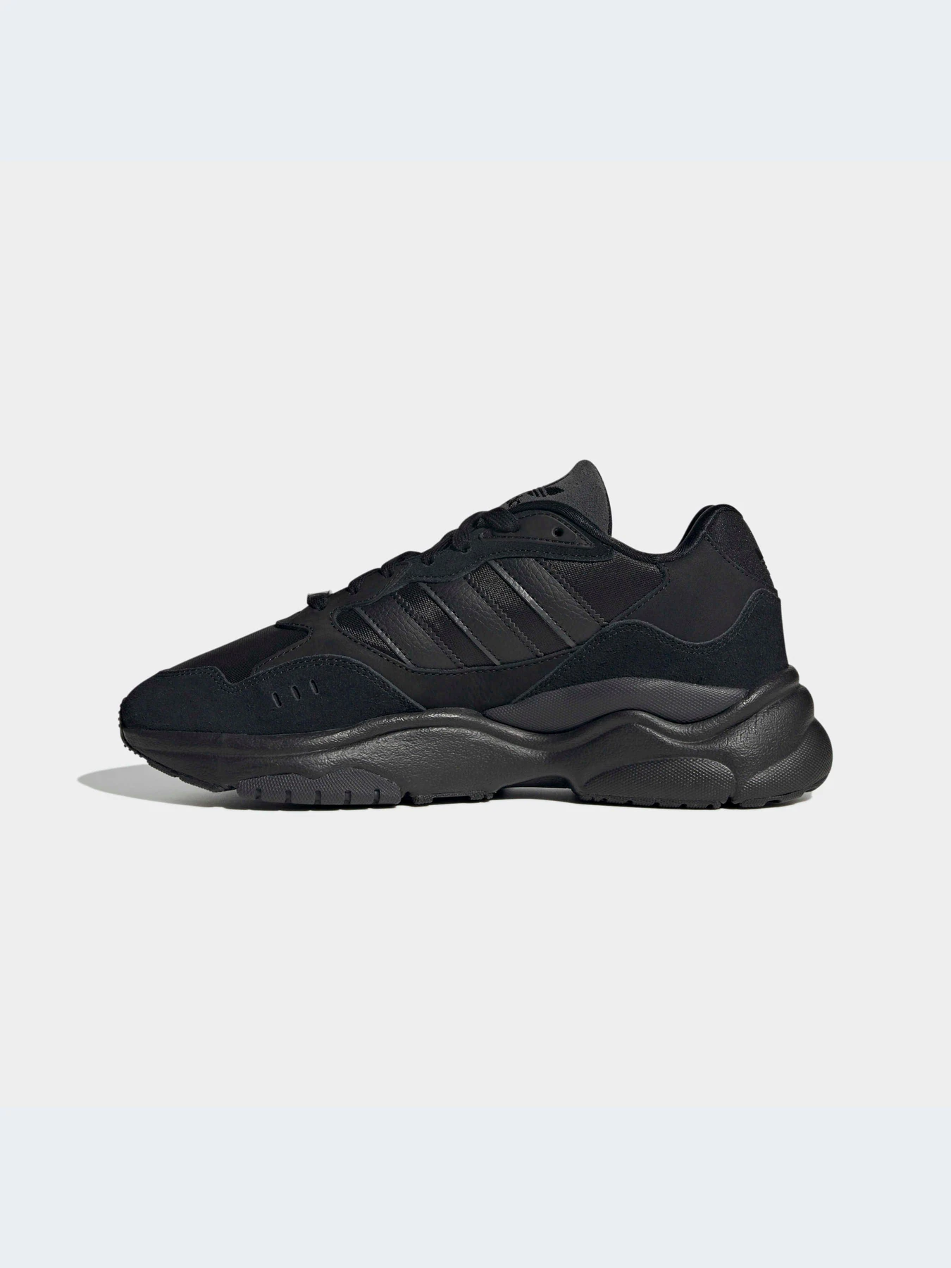 Кроссовки Adidas Retropy модель HP2200-KZ Кроссовки Adidas Retropy модель HP2200-KZ Фото