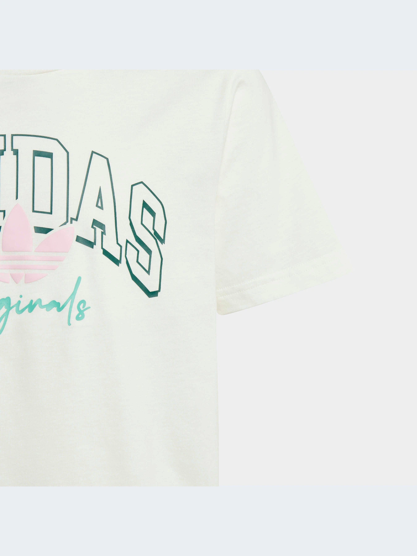 Футболки и поло Adidas Graphics модель IM1825-KZ Футболки и поло Adidas Graphics модель IM1825-KZ Фото