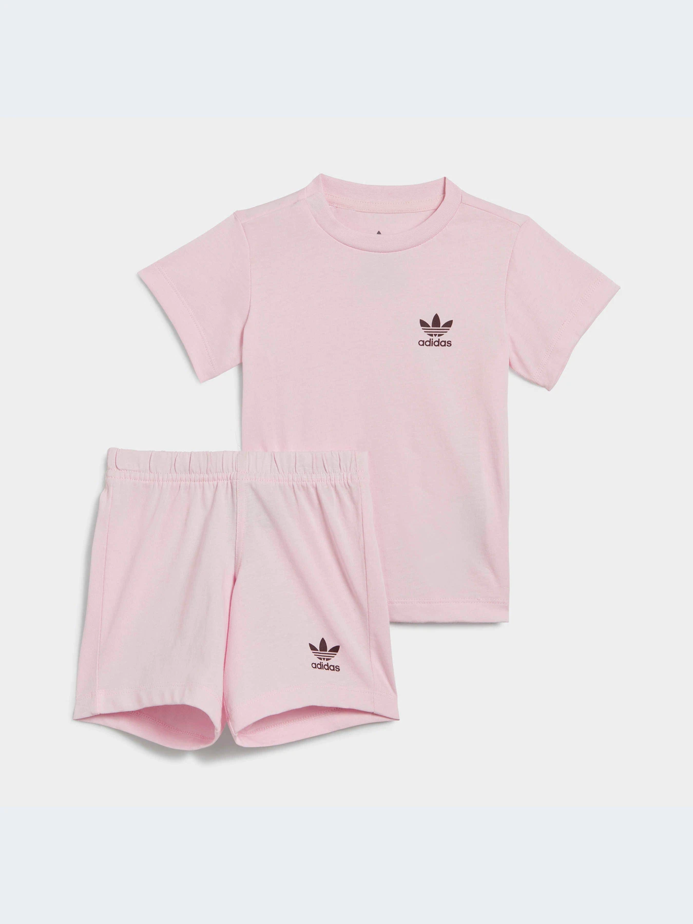 Костюмы Adidas модель IJ7200-KZ Костюмы Adidas модель IJ7200-KZ Фото