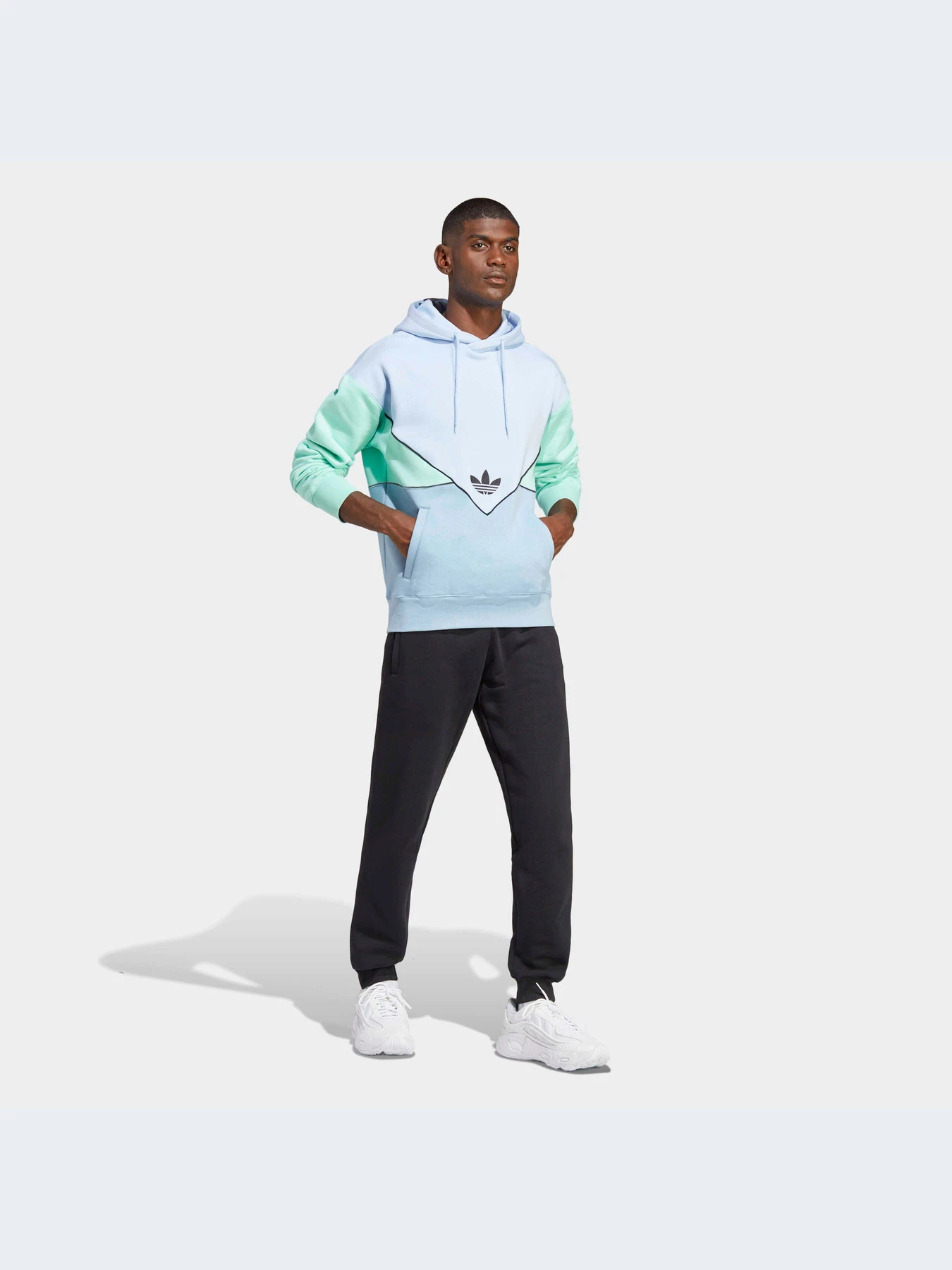Брюки Adidas Trefoil модель IA4837-KZ Брюки Adidas Trefoil модель IA4837-KZ Фото