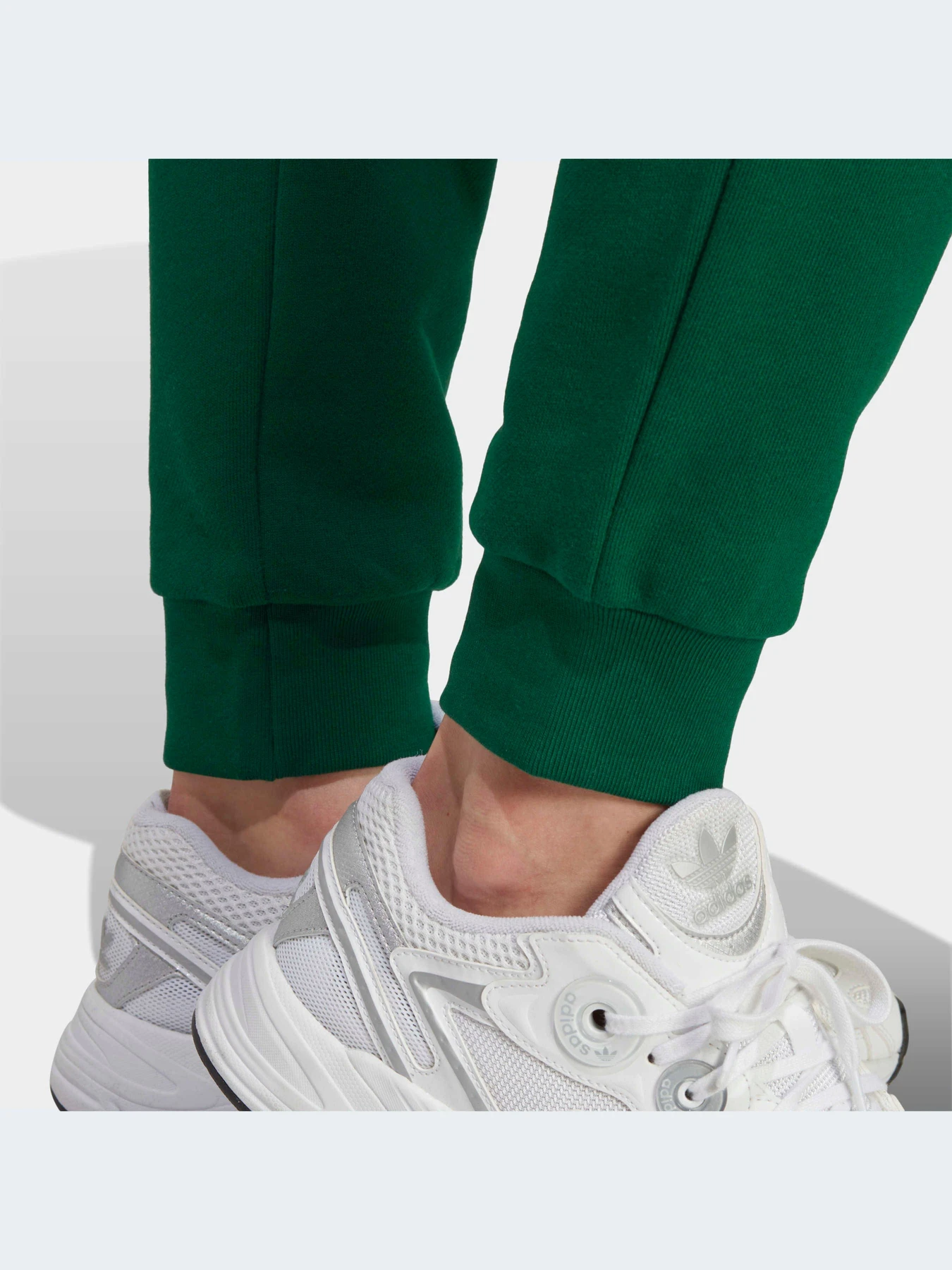 Брюки Adidas модель IA6480-KZ Брюки Adidas модель IA6480-KZ Фото