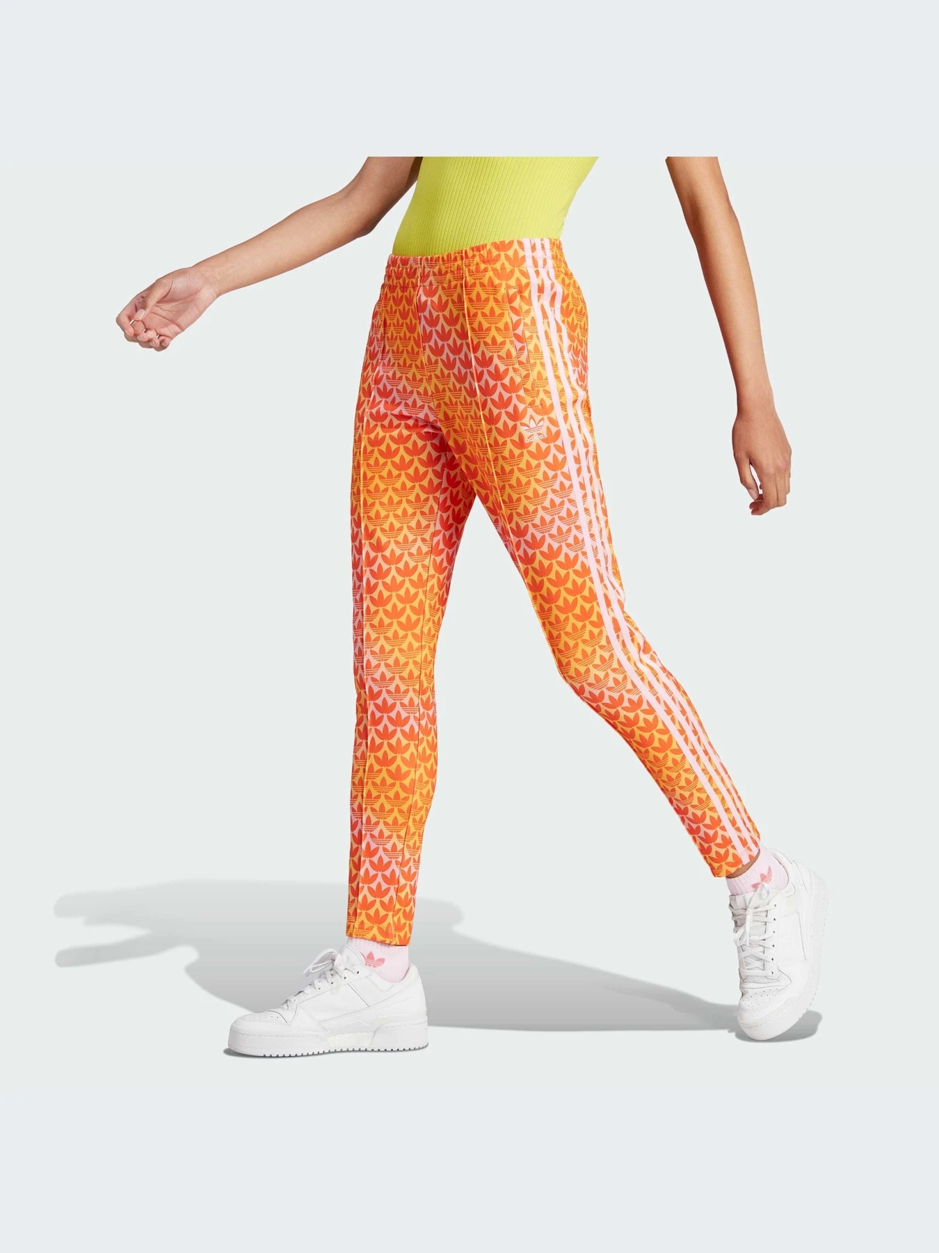 Повседневные штаны Adidas Trefoil модель IJ6004-KZ Повседневные штаны Adidas Trefoil модель IJ6004-KZ Фото