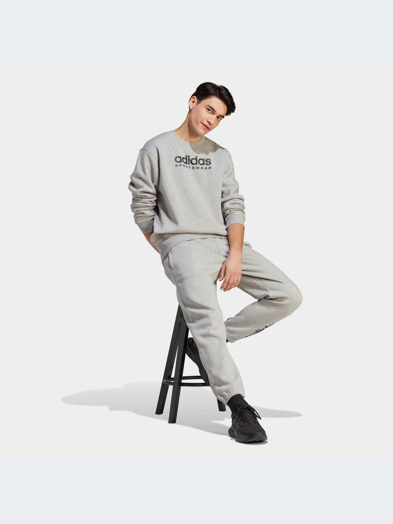 Брюки Adidas модель IC9783-KZ Брюки Adidas модель IC9783-KZ Фото
