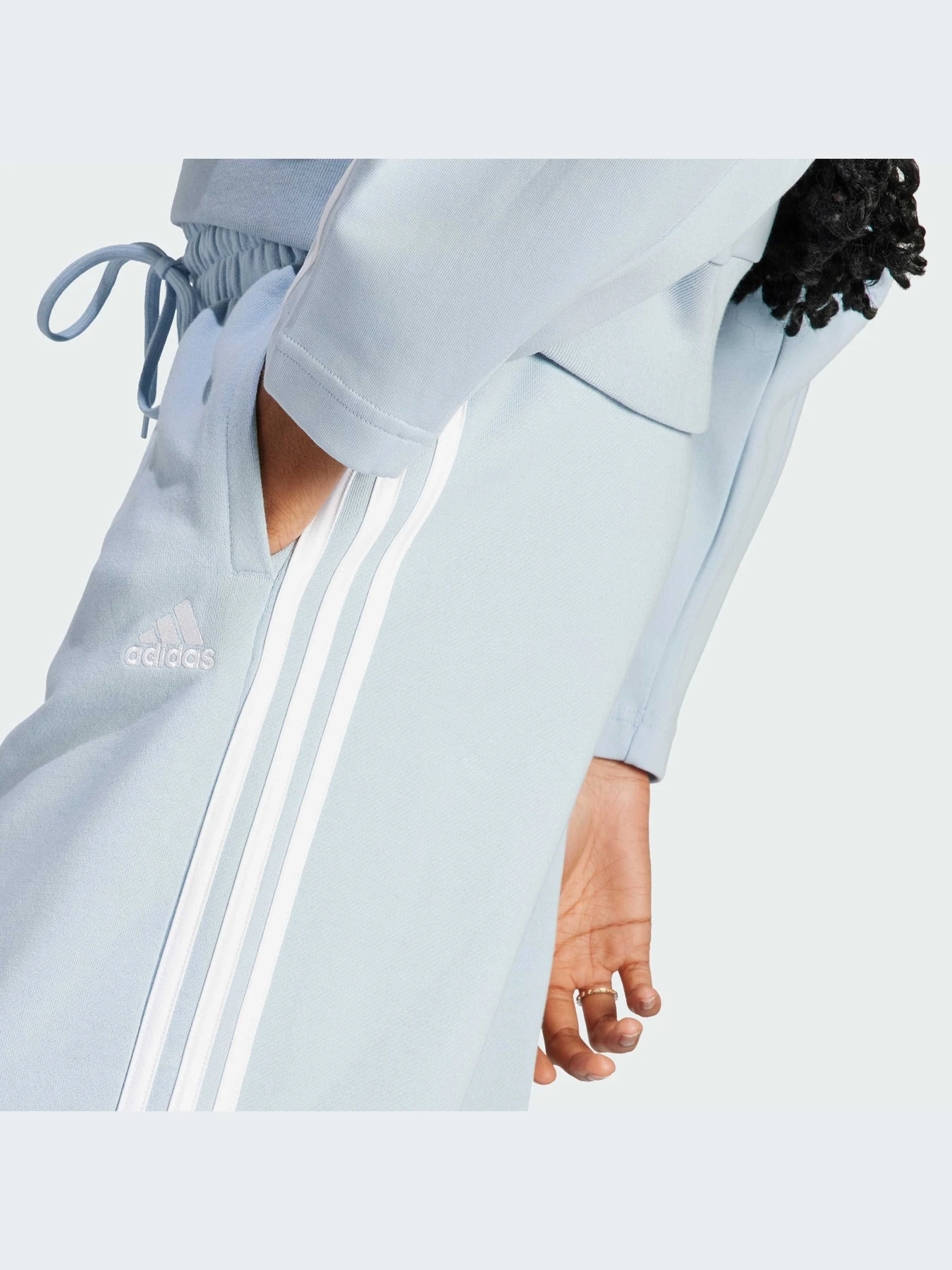 Брюки Adidas модель IL3447-KZ Брюки Adidas модель IL3447-KZ Фото